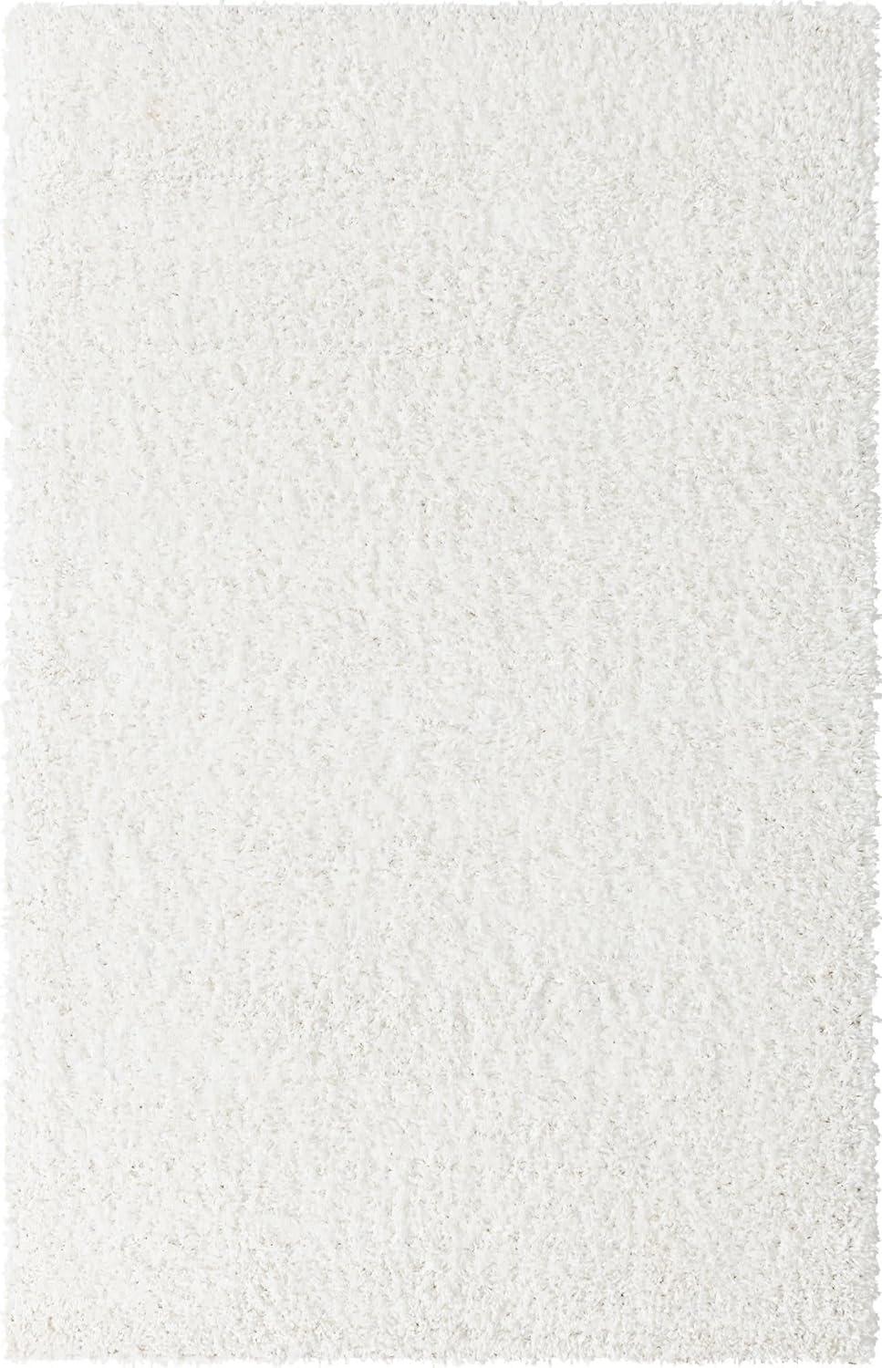 Alpine Bliss 5'3" x 8' White Synthetic Shag Area Rug