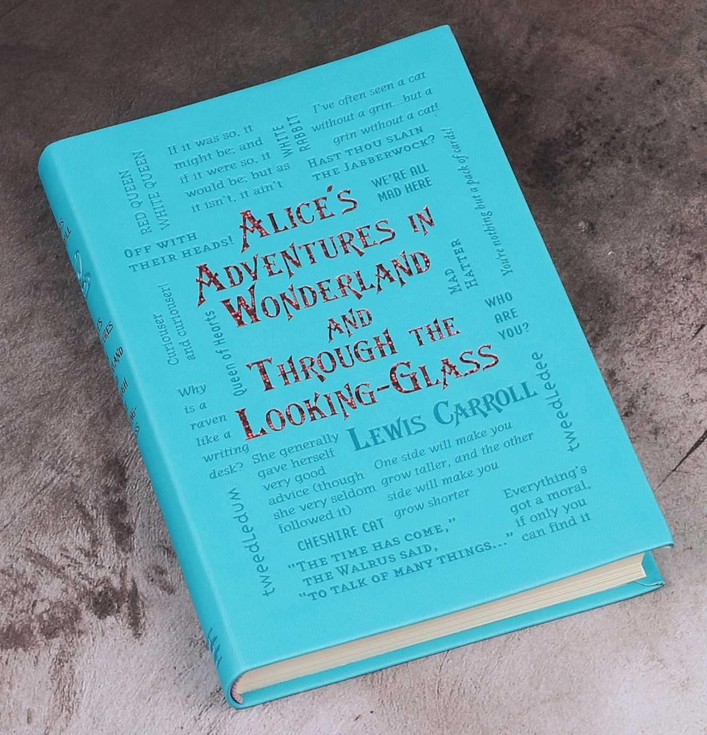 Alice's Adventures in Wonderland and Through the Looking-Glass (Paperback) (Lewis Carroll)