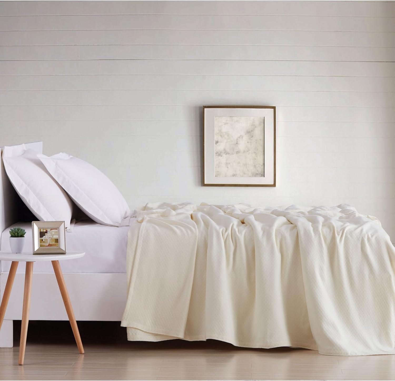 Charisma Hand Woven Throw Blanket