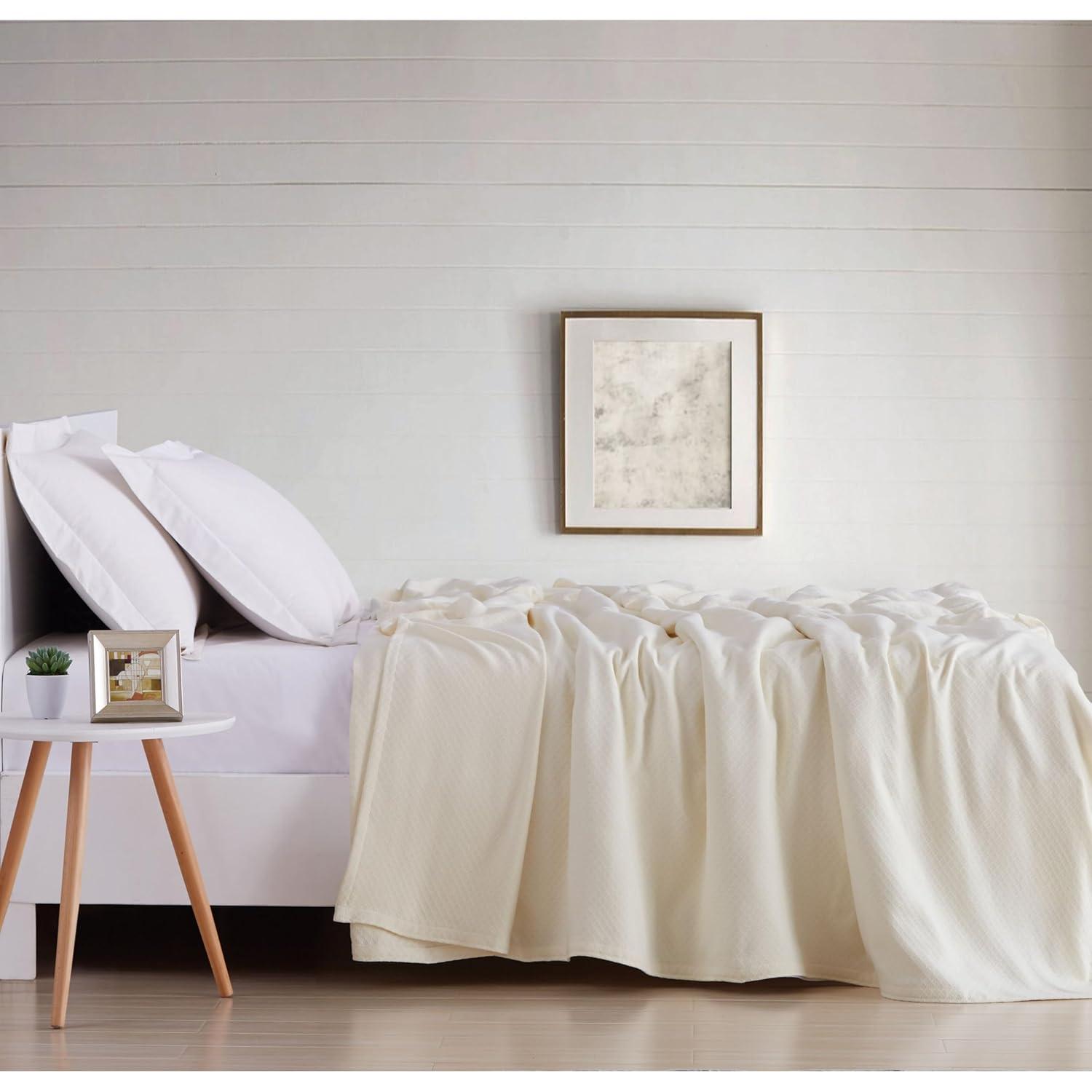 Charisma Hand Woven Throw Blanket