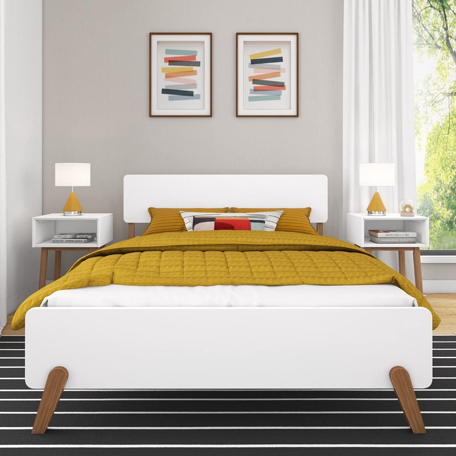 Max & Lily Mid-Century Modern Full-Size Panel Bed