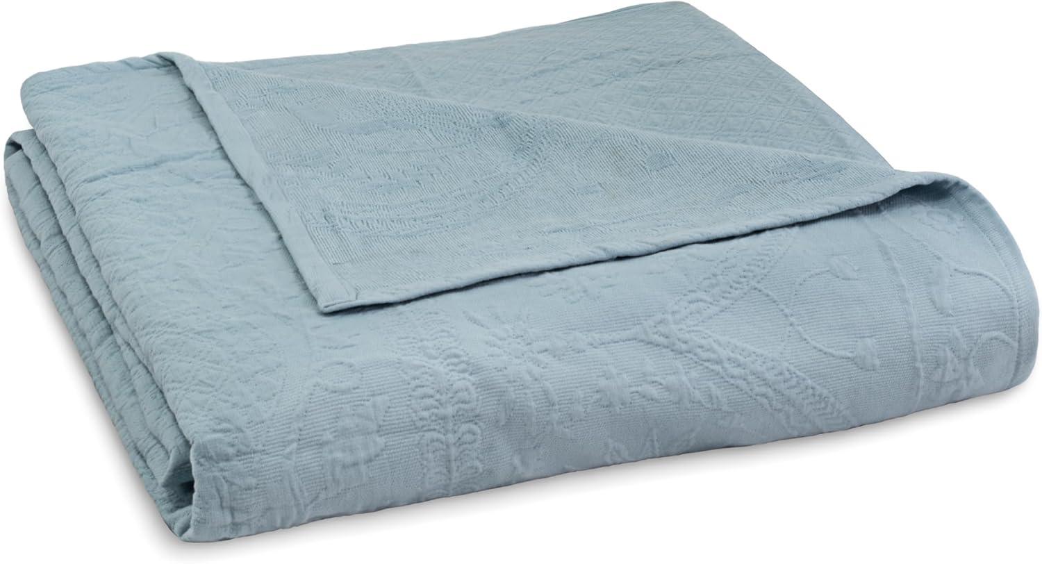 King Charles Matelasse Traditional Cotton Coverlet