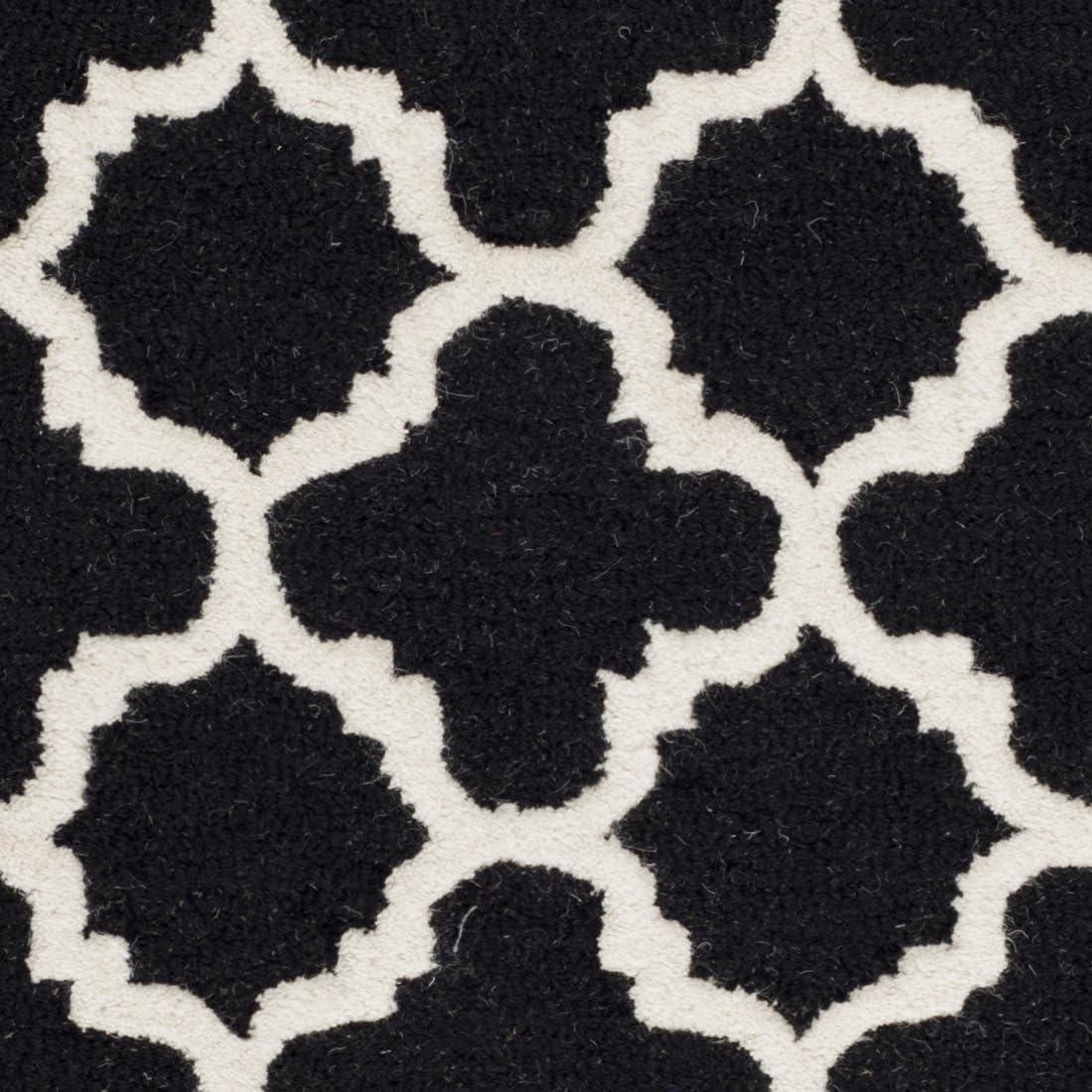 Cambridge CAM130 Hand Tufted Area Rug  - Safavieh