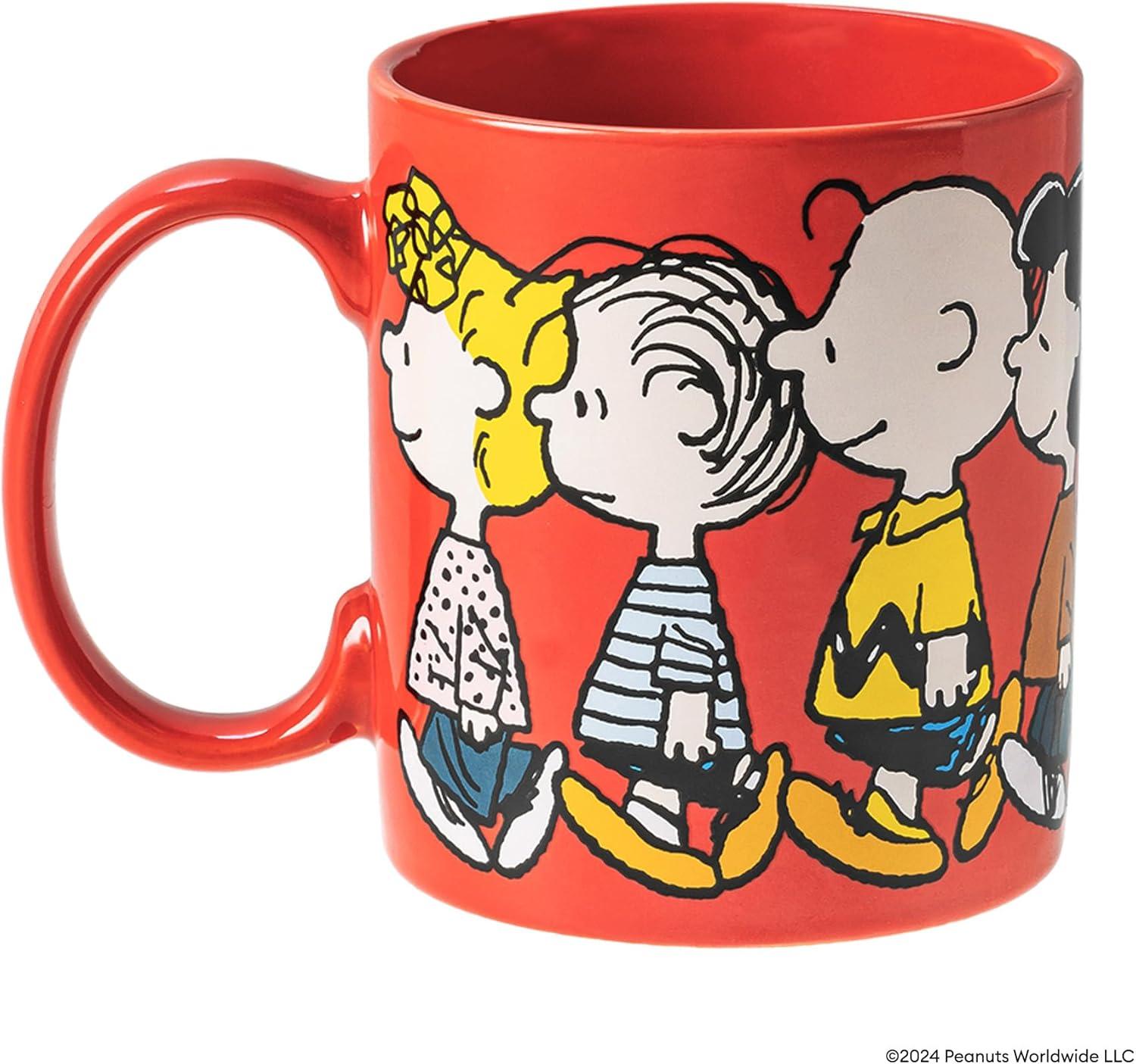 Uncanny Brands Peanuts Single Cup Coffee Maker Gift Set with 2 Mugs