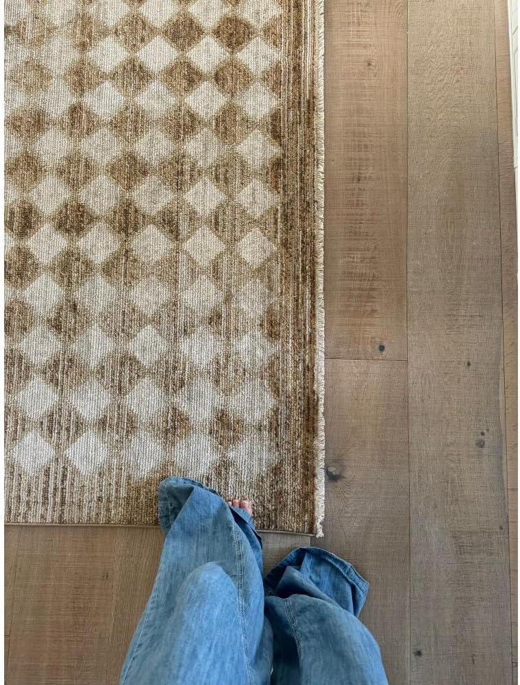 Galey Alix x Livabliss Myrtle Avenue V Machine Woven Area Rug
