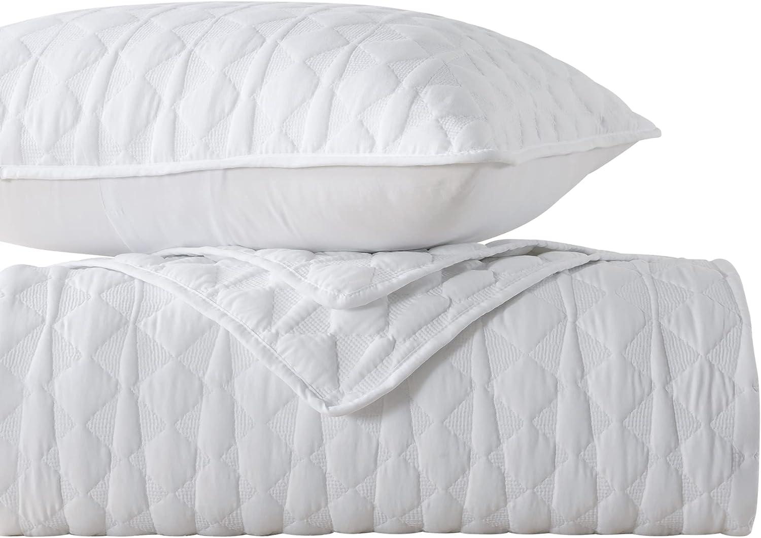 Classic Quilt Set by Southshore Fine Linens