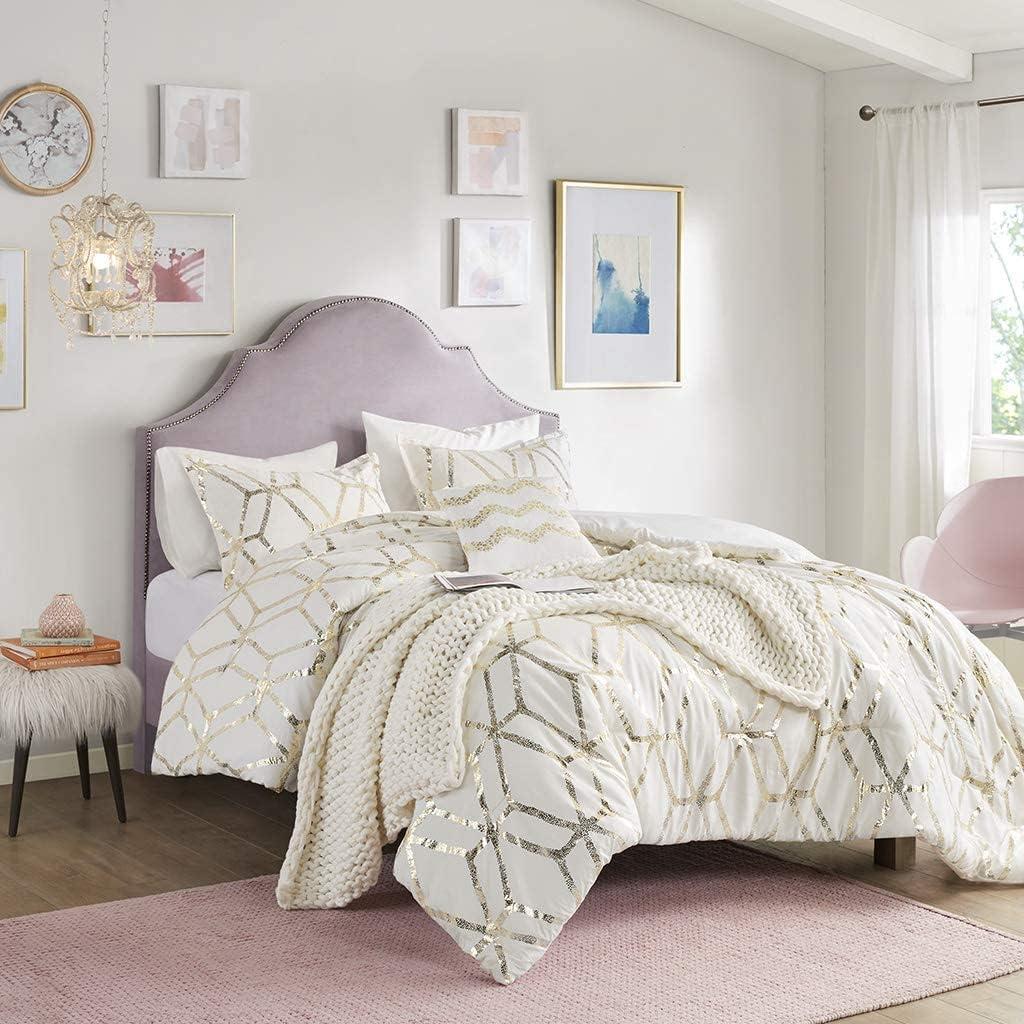 Comfort Spaces Full/Queen Size Comforter Sets, 4-Piece Bedding Set for All Season, Ivory and Gold Comforter Bed Set, Geometric Metallic