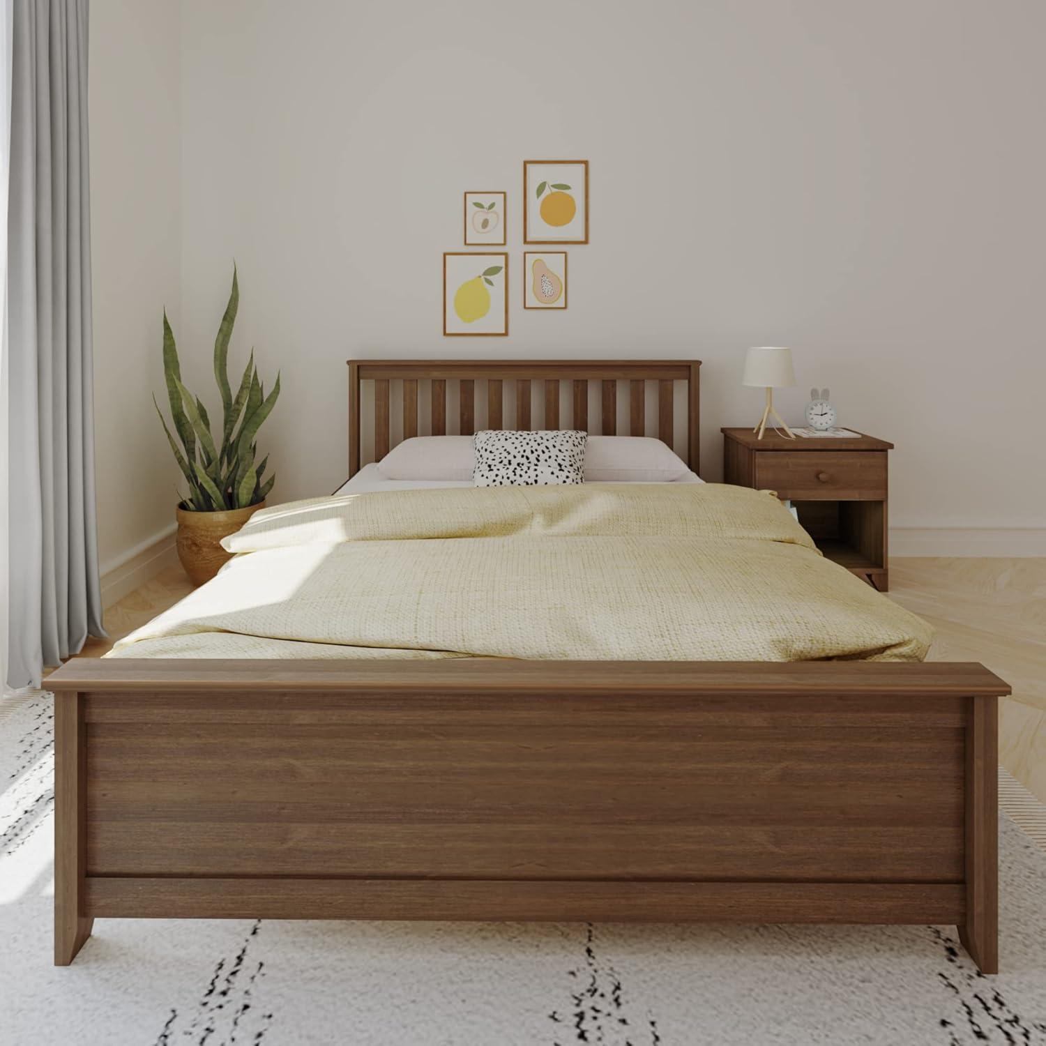 Max & Lily Queen Bed