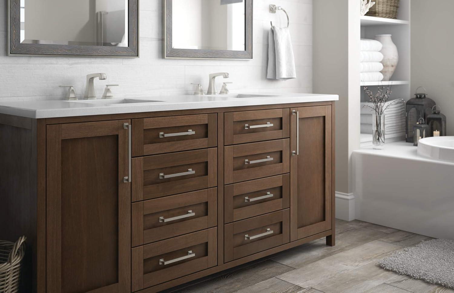 Parow 8 13/16" Center to Center Appliance Pull