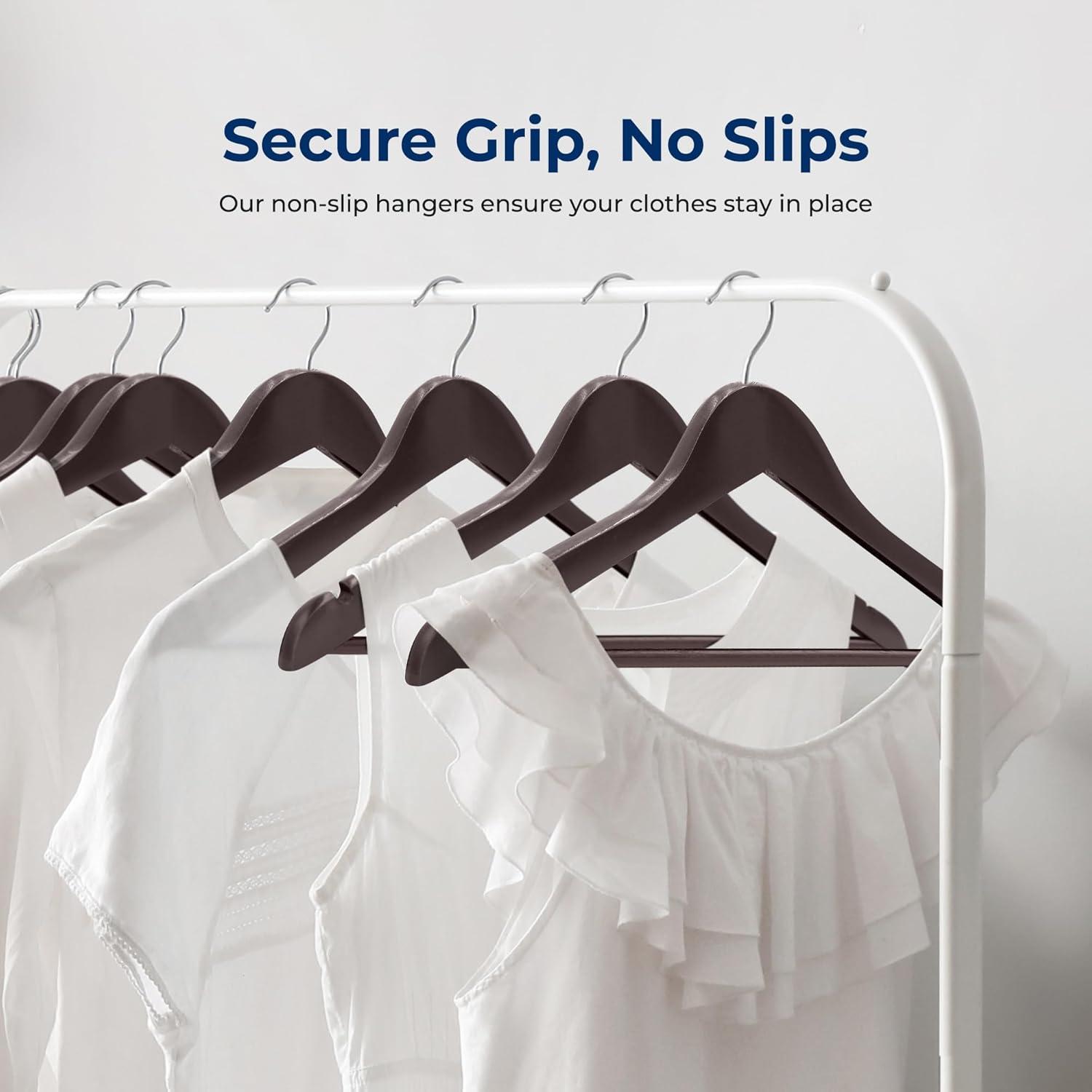 SereneLife Non-Slip Standard Hanger