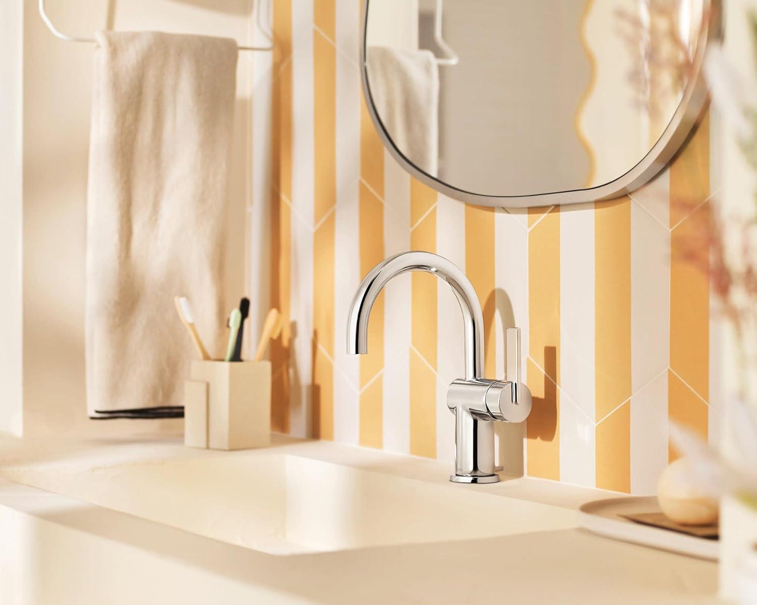 Cia Single Hole Bathroom Faucet, Modern One Handle Bathroom Sink Faucet with Drain Assembly