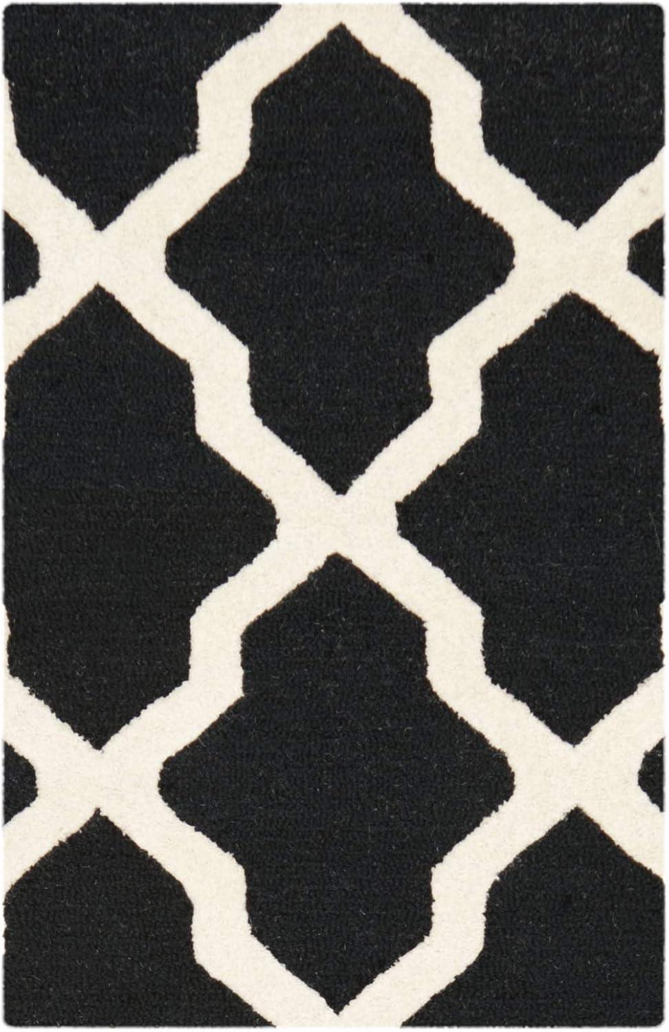 SAFAVIEH Cambridge Liam Geometric Wool Area Rug, Black/Ivory, 2' x 3'