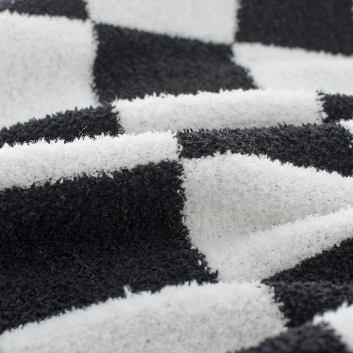 Carriediosa Black Checkered Throw Blanket 50" x 60", Fuzzy Fluffy Throws for Couch Bed