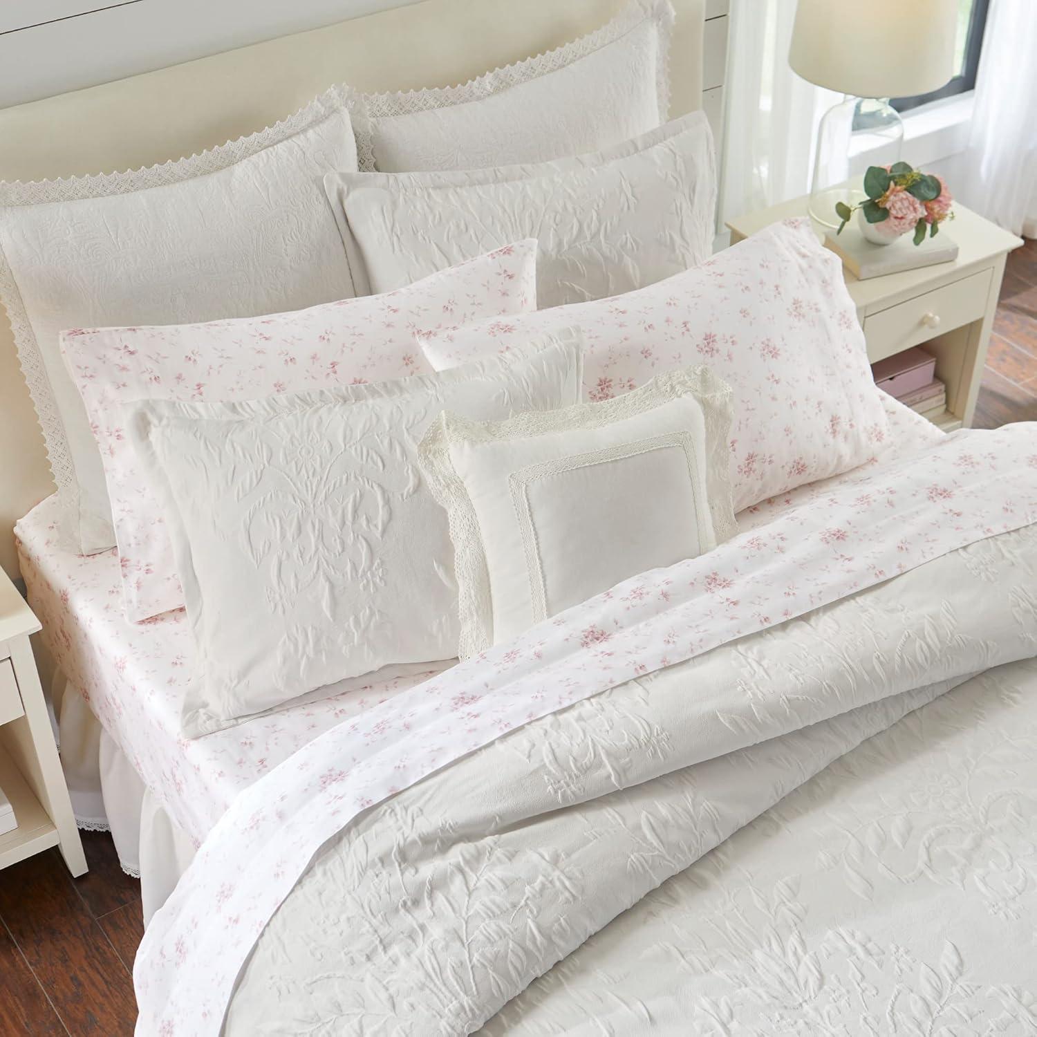 Rowland Duvet Set White - Laura Ashley