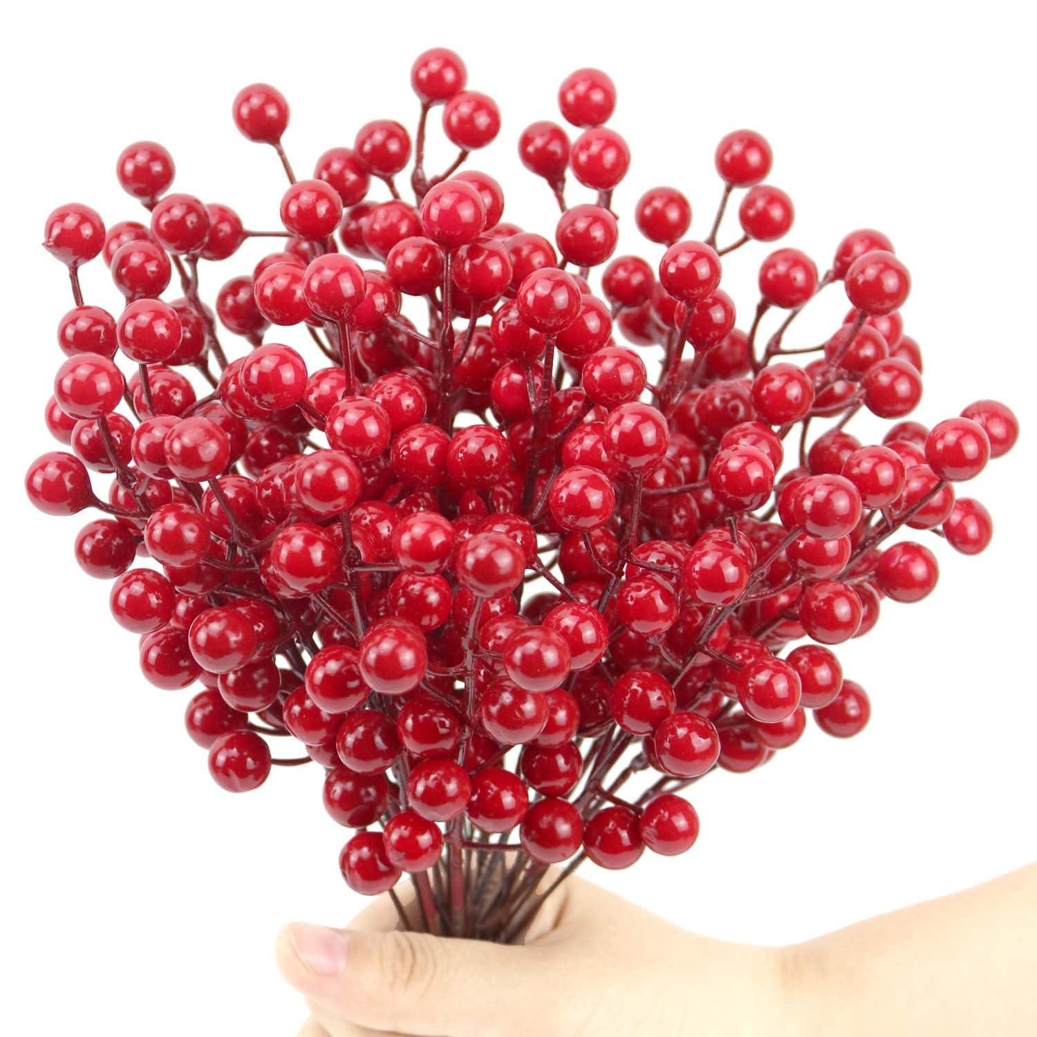 Holzlrgus Red Berries,30 Pack Artificial Red Berry Stems for Christmas Tree Decorations, Crafts, Holiday and Home Decor,10.2 Inch