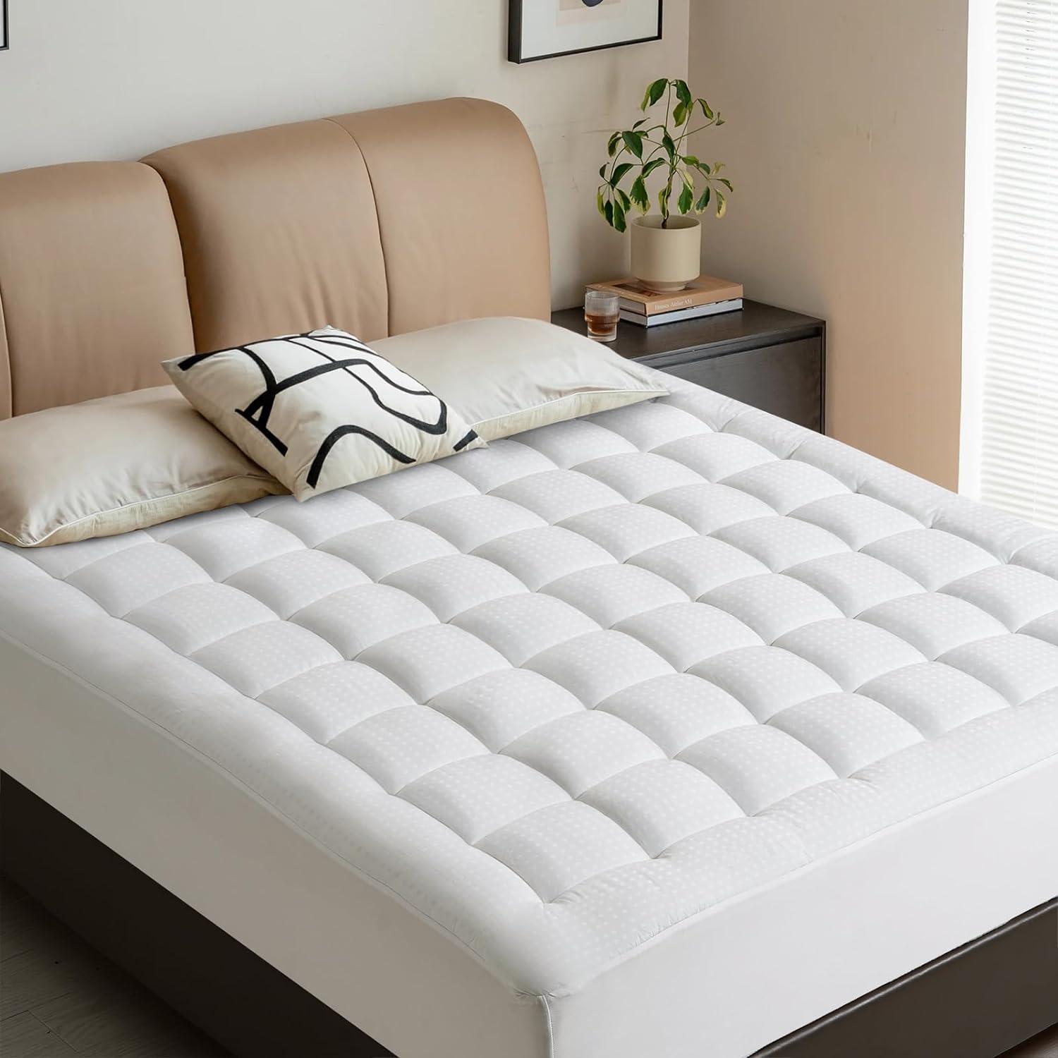 Queen White Cotton Quilted Down Alternative Mattress Pad