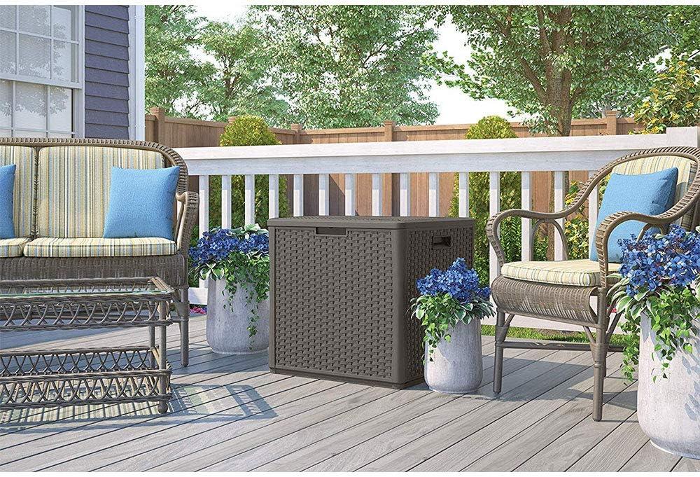 Suncast Suncast 26.75'' W 60 Gallons Water Resistant Resin Lockable Deck Box