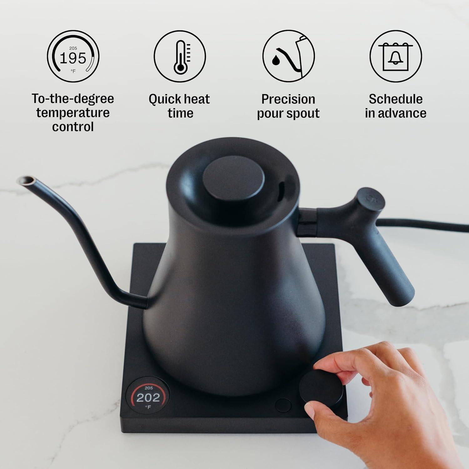 Fellow Stagg EKG Pro Electric Tea Kettle in Matte Black