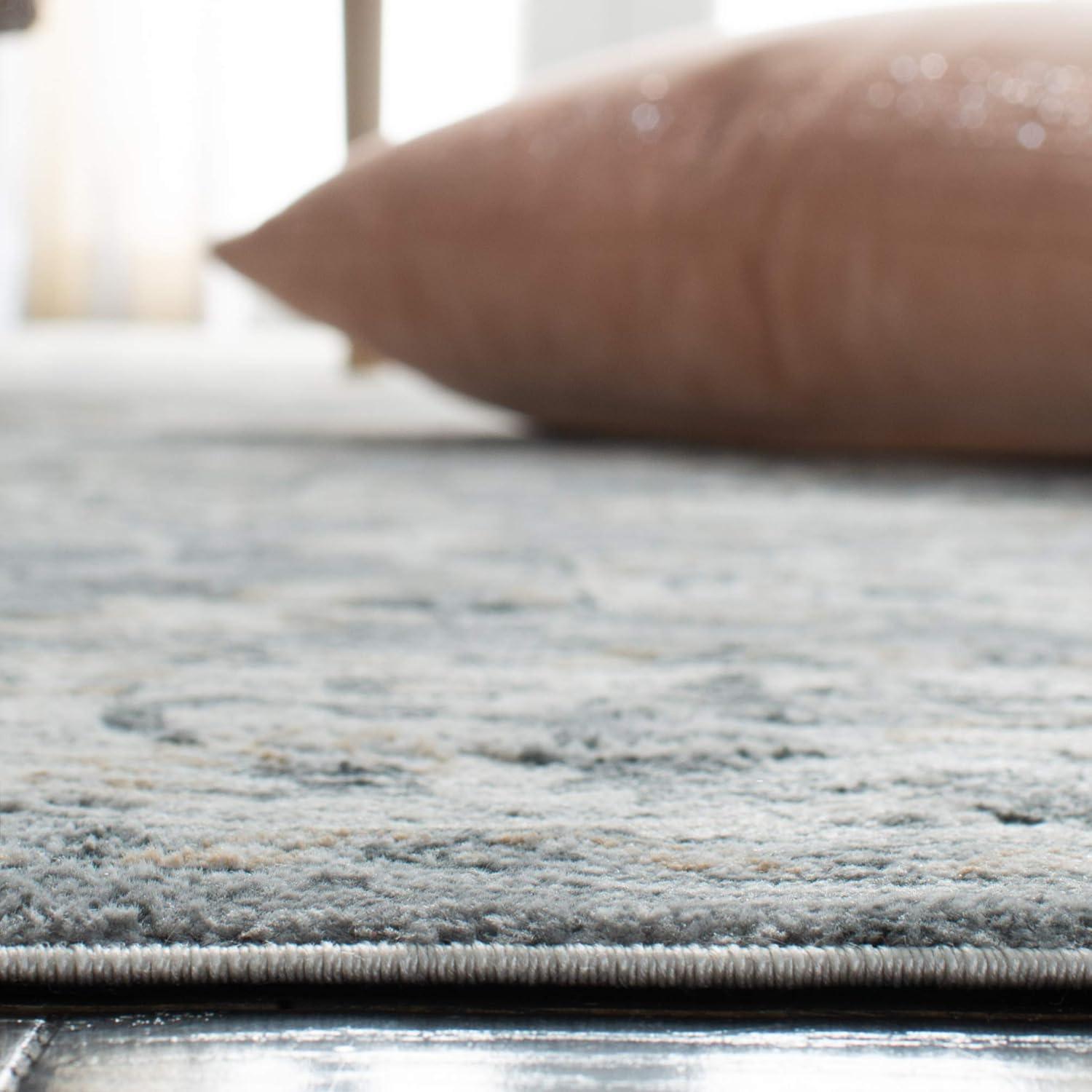 Isabella ISA940 Power Loomed Area Rug - Grey/Cream - 4'x6' - Safavieh.