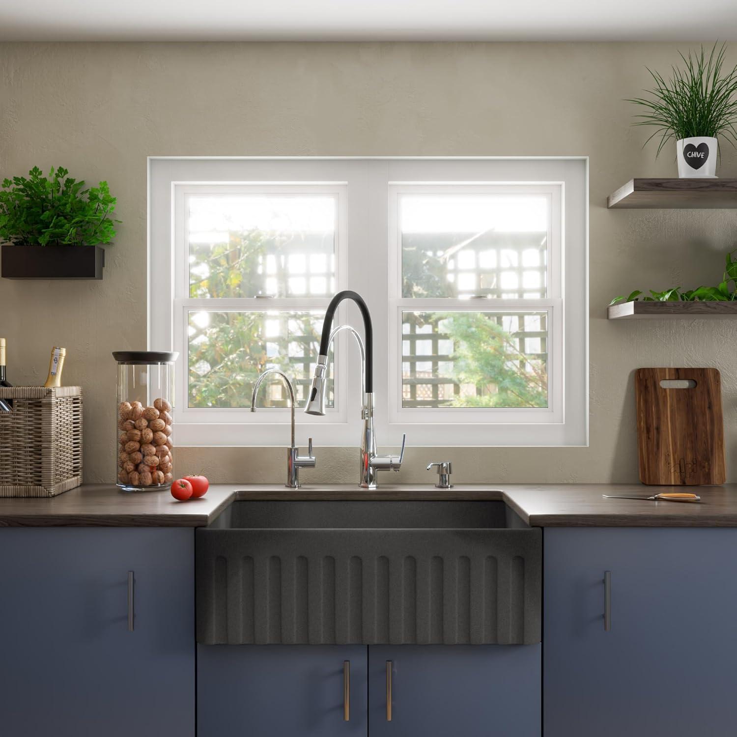 30'' L Farmhouse / Apron Single Bowl Fireclay Kitchen Sink