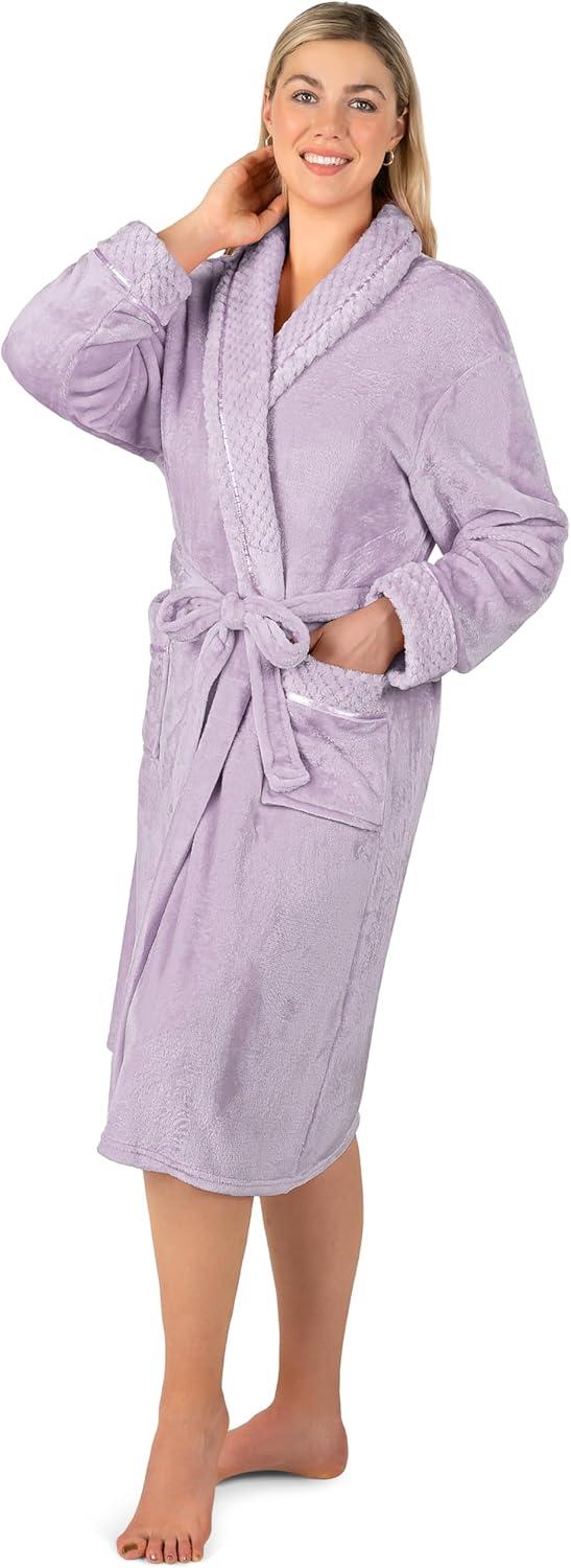 PAVILIA Soft Plush Women Fleece Robe, Cozy Warm Housecoat Bathrobe, Fuzzy Female Long Spa Robes (Lavender, Small-Medium)