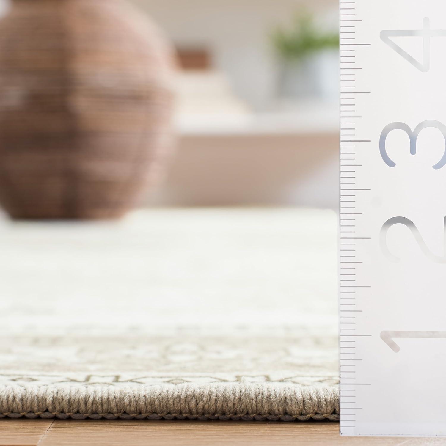 Tucson Vintage Persian TSN102 Power Loomed Machine Washable Skid-Resistant Indoor Area Rug - Sage/Ivory - 5'x5' - Safavieh
