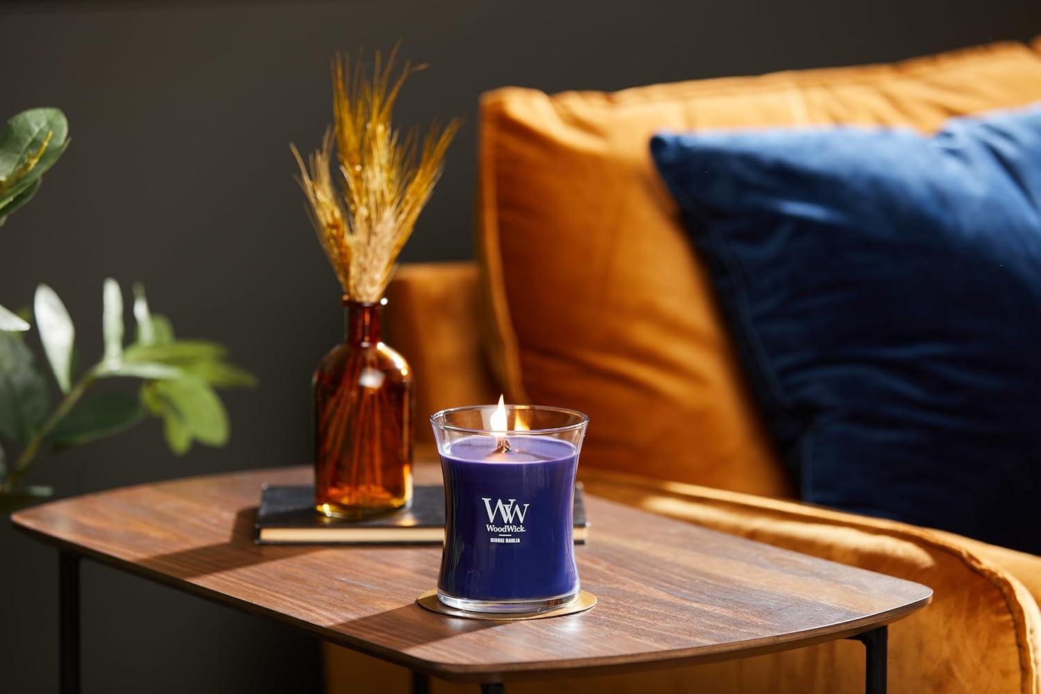 WoodWick - Medium Crackling Candle - Hinoki Dahlia