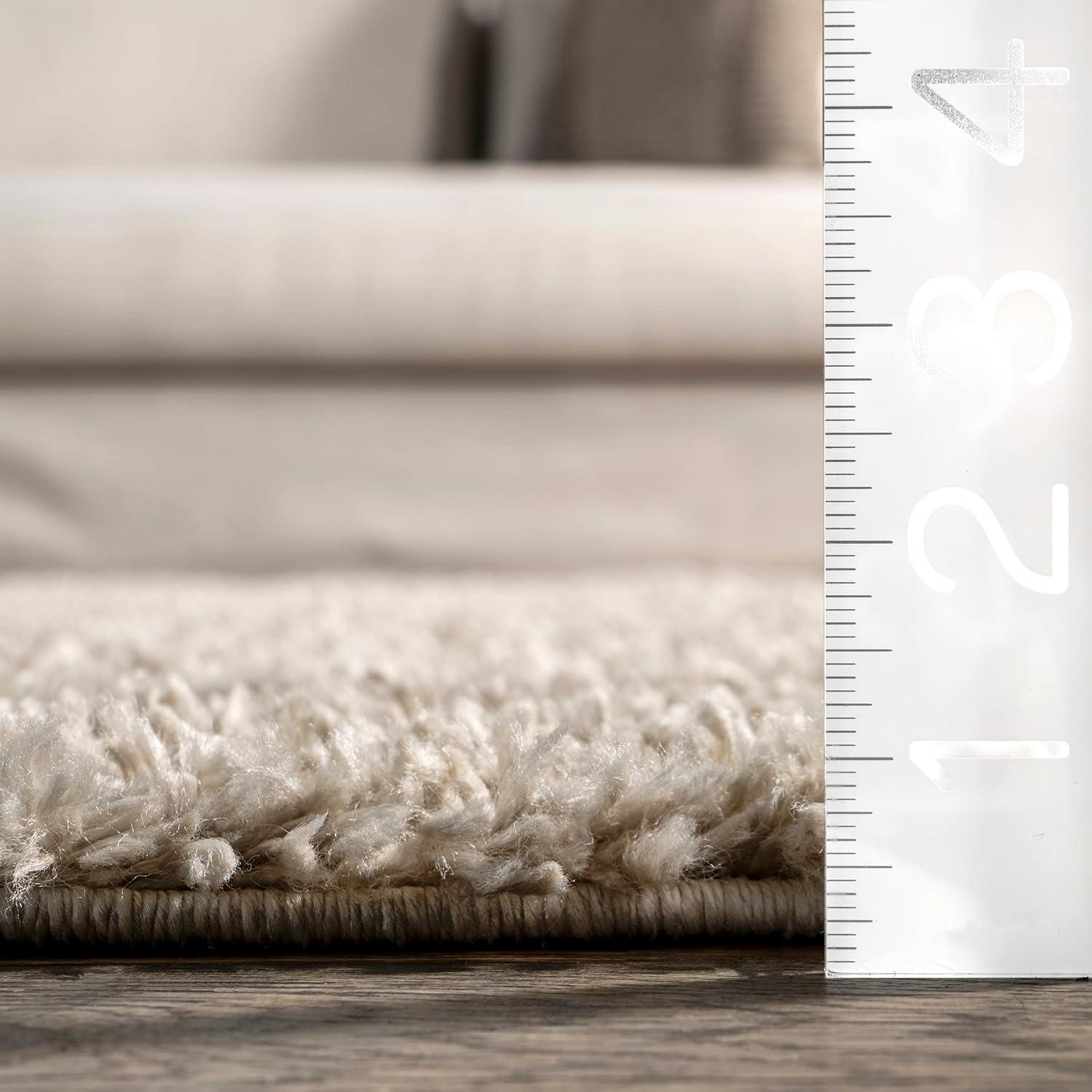 Nuloom Neva Solid 5x8 Shag Indoor Area Rug for Living Room Bedroom Dining Room Nursery, Beige/Ivory