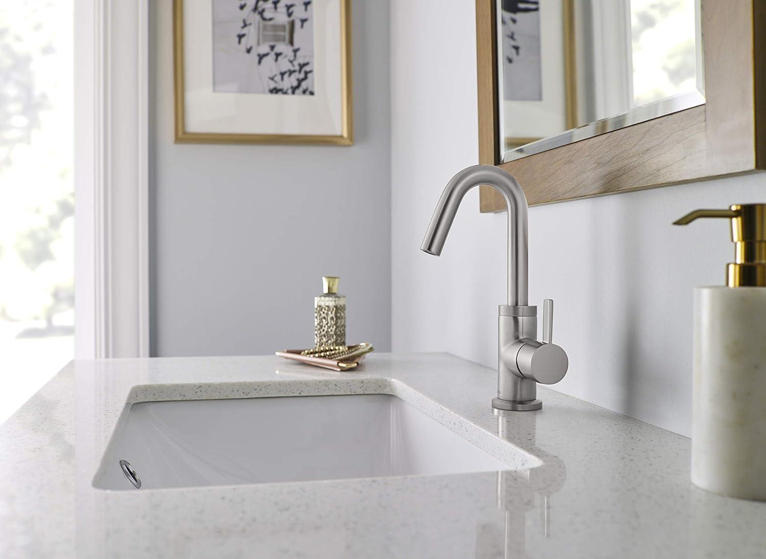 Brushed Nickel Single Handle Bathroom Faucet with Metal Drain