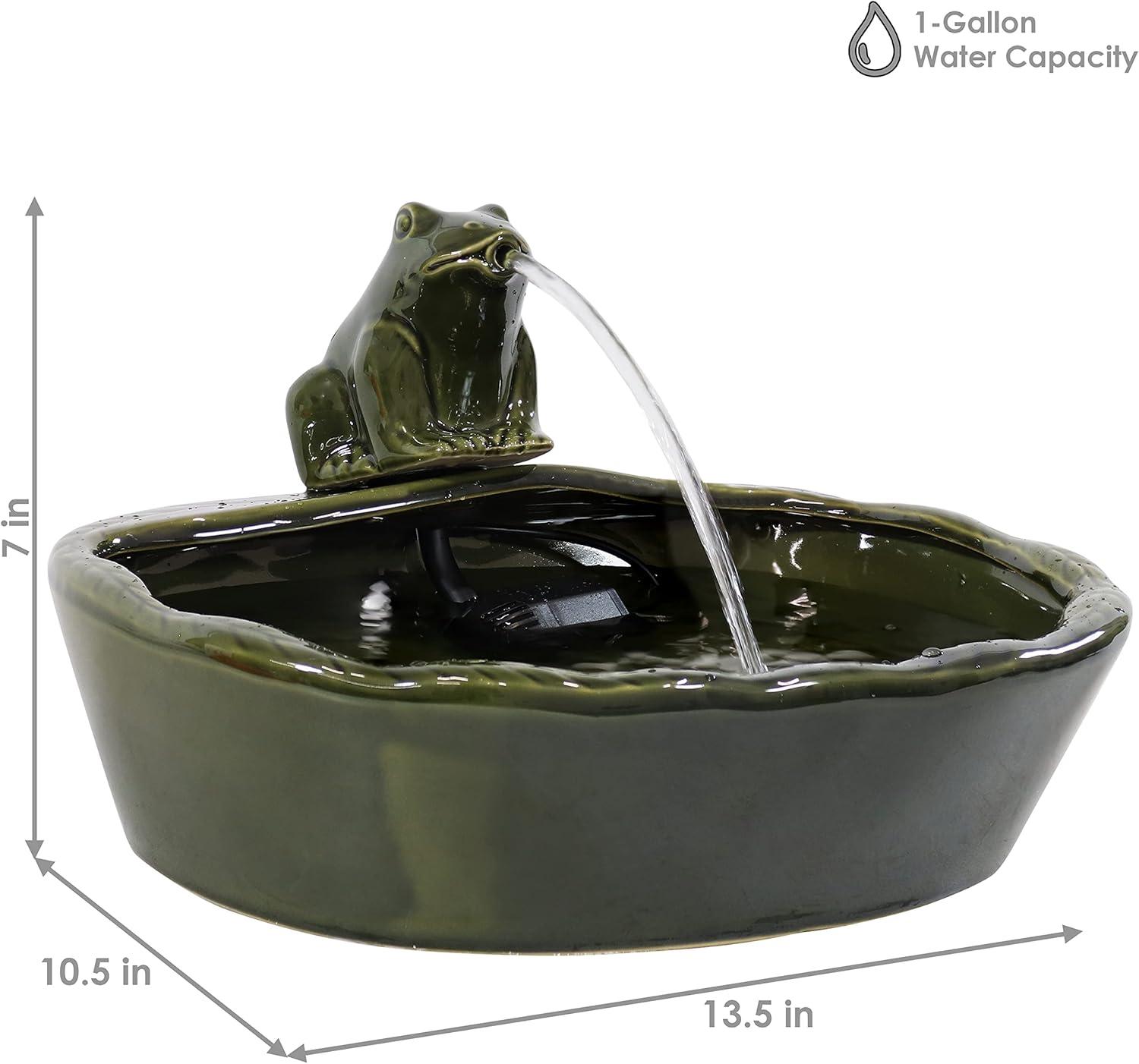 Sunnydaze Outdoor Solar Powered Ceramic Spitting Frog Water Fountain with Submersible Pump - 7" - Green