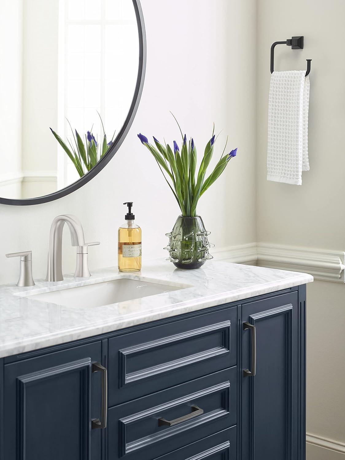 Mulholland Towel Ring