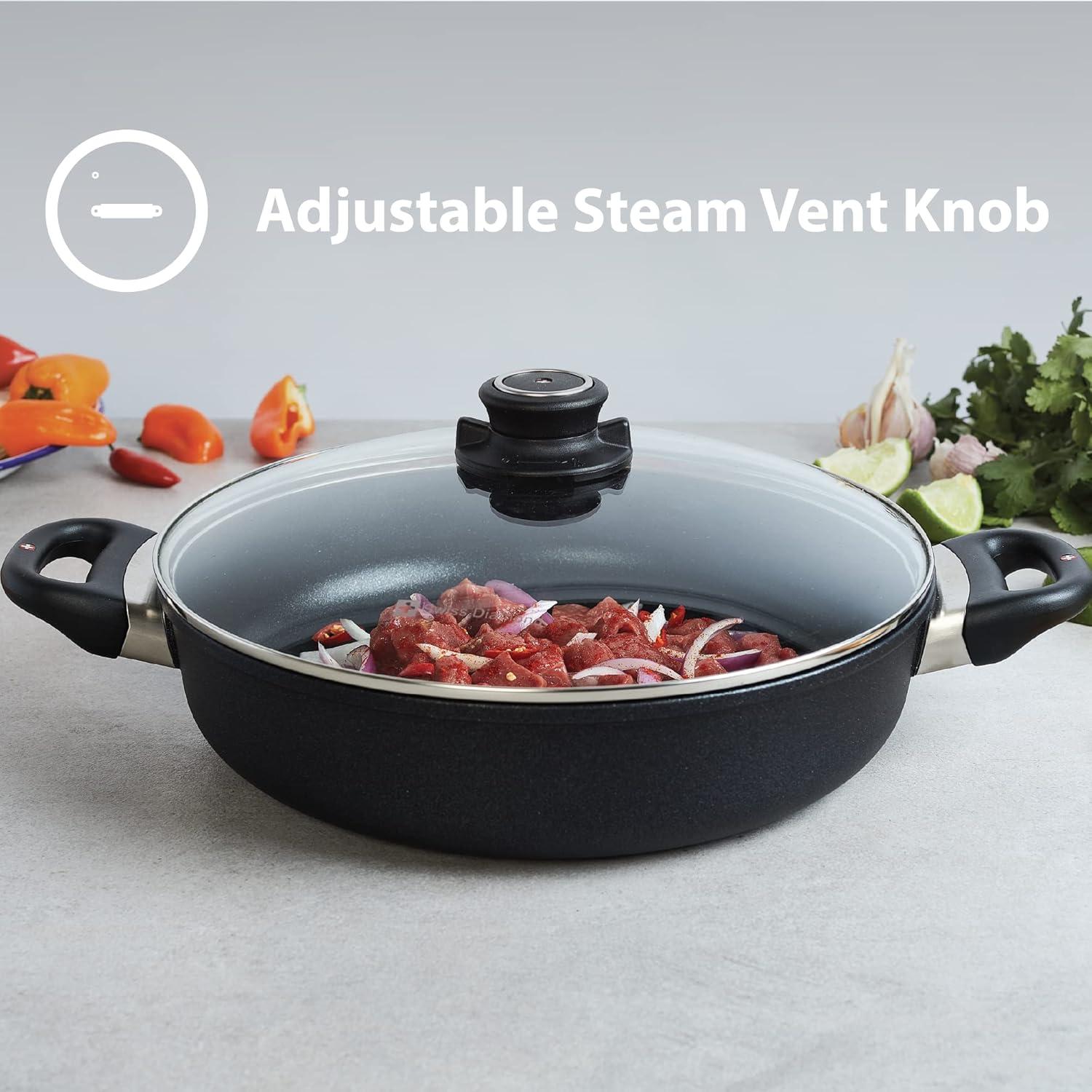 Swiss Diamond Swiss Diamond Non-Stick Cast Aluminum Wok with Lid