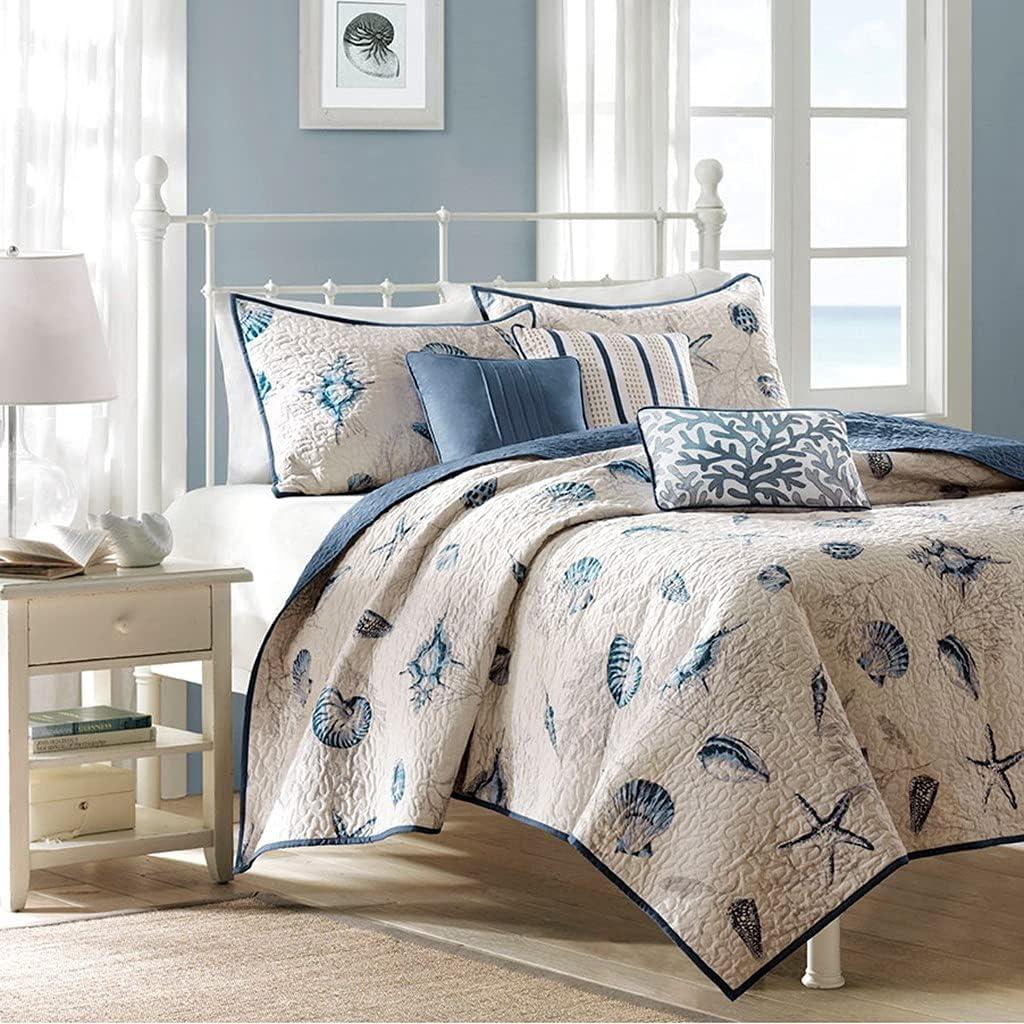 Coastal Charm Ivory & Deep Blue Microfiber Full/Queen Coverlet Set