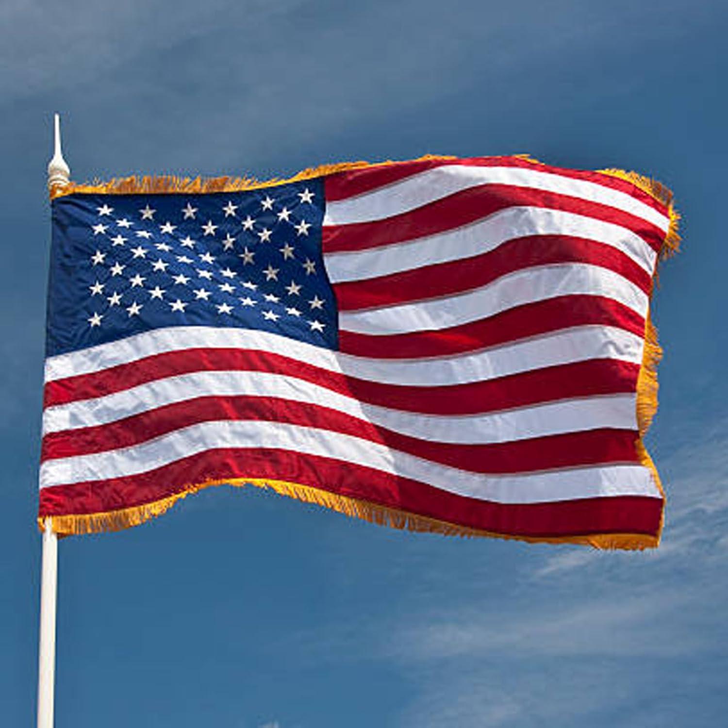 American flag USA flag 3x5FT-Embroidered Stars Flag Double Stitched Sewn Stripes Outdoors Indoors Heavy Duty flag Brass Grommets Banner