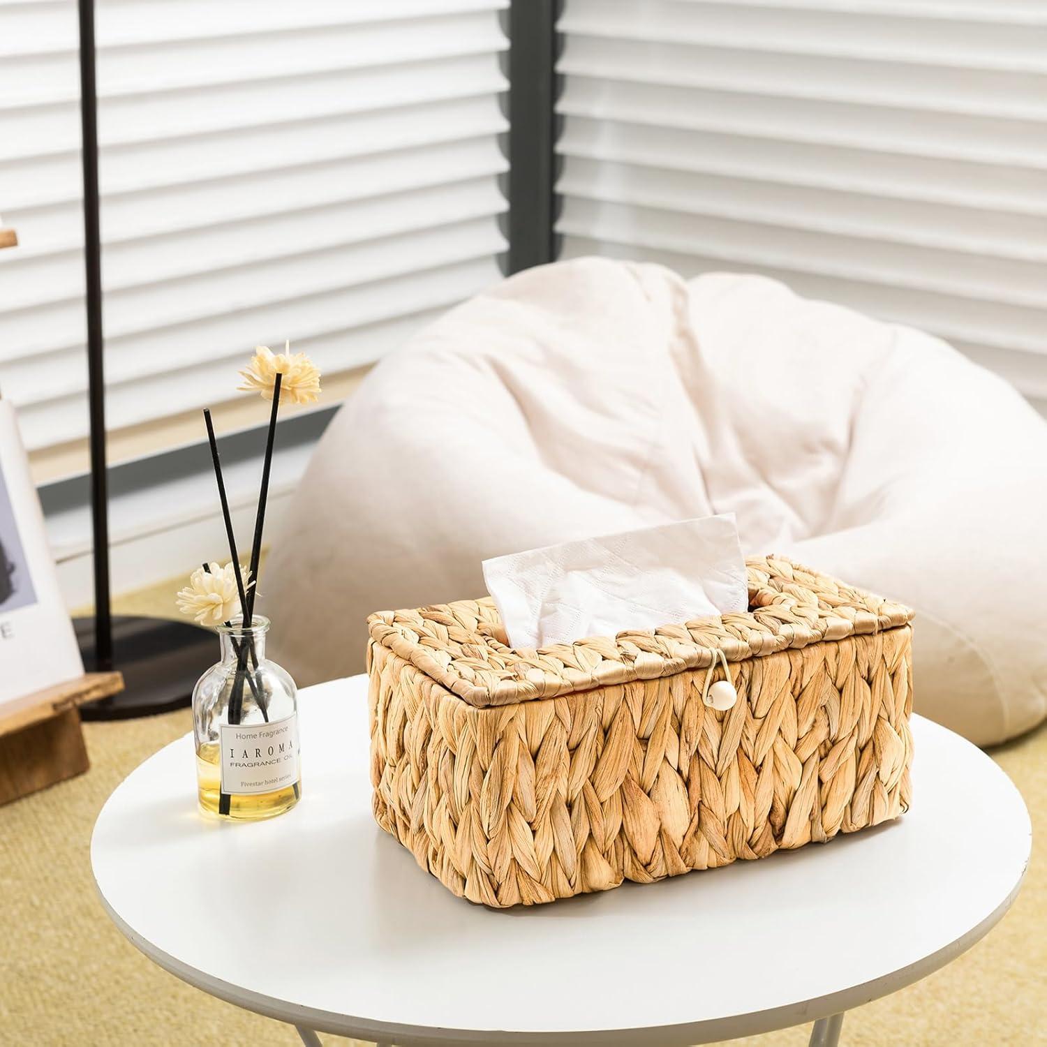 PINXIURY Water Hyacinth Handwoven Tissue Box Cover, Natural Handmade Wicker Napkin Box Holder, Handcrafted Square Facial Tissue, Rustic Decorative on Table and Bathroom, Office, Boho Decorative