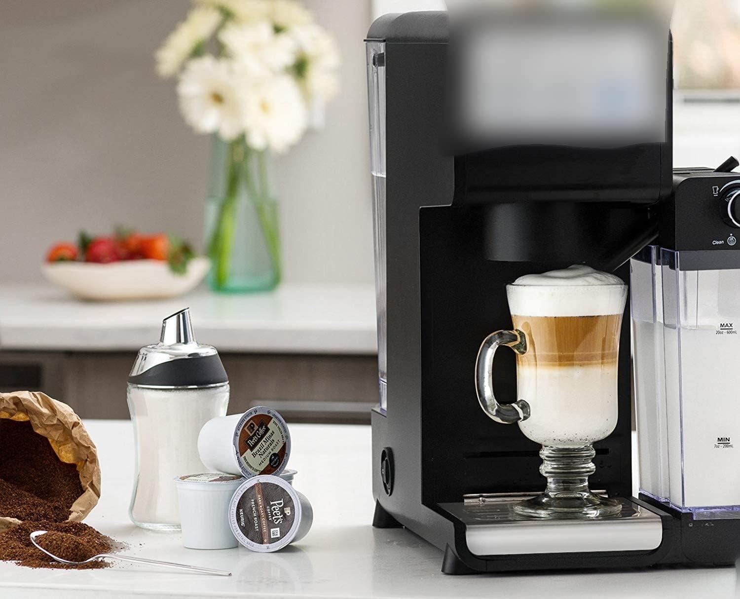 J&M DESIGN Sugar Dispenser with Pour Spout Lid Sugar Container Shaker Coffee Bar Accessories Organizer Essentials Powdered Creamer Baking Supplies 7.5oz Glass Jar Pourer Sugar Bowl Salt Dish Holder