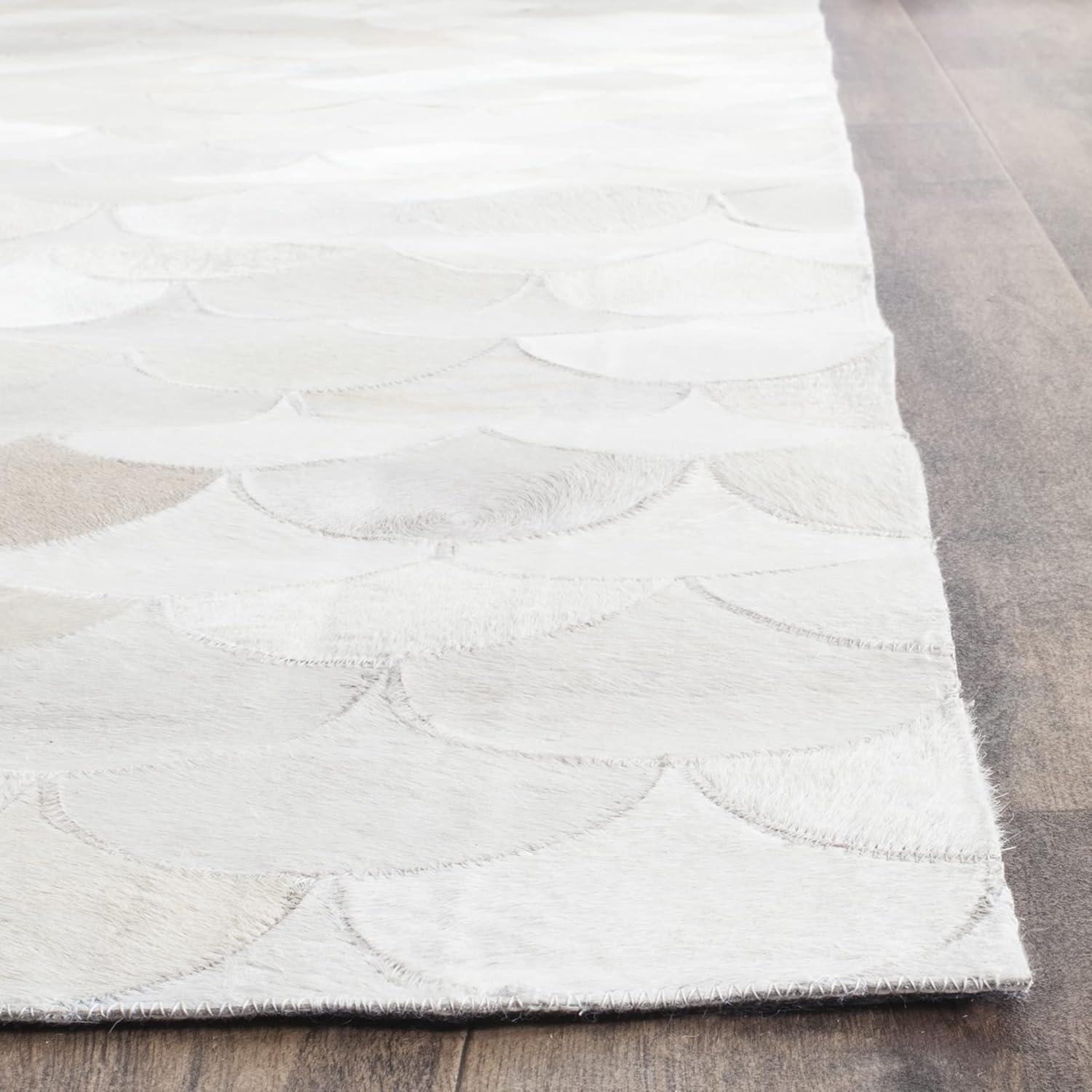 Studio Leather STL311 Hand Woven Area Rug - Ivory/Grey - 5'x8' - Safavieh.