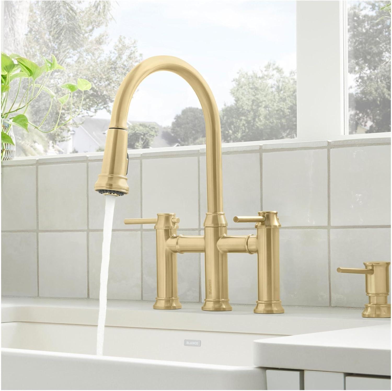 Empressa Pull Down Dual Spray Bridge Faucet