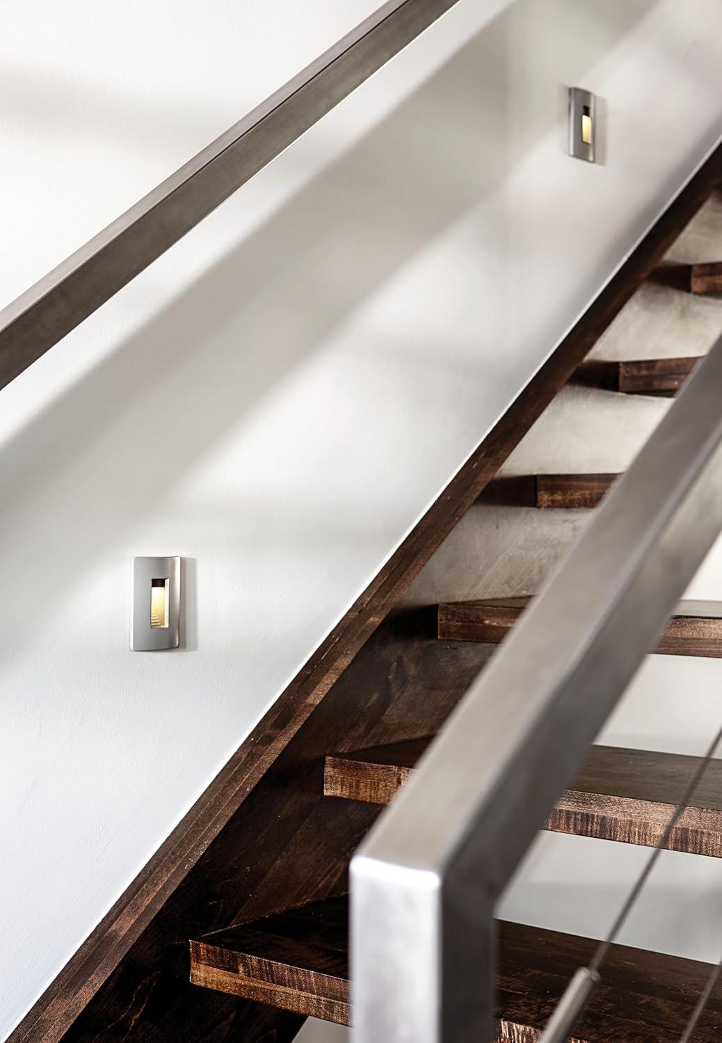 Luna Horizontal 120v 2700K Integrated LED Step Light