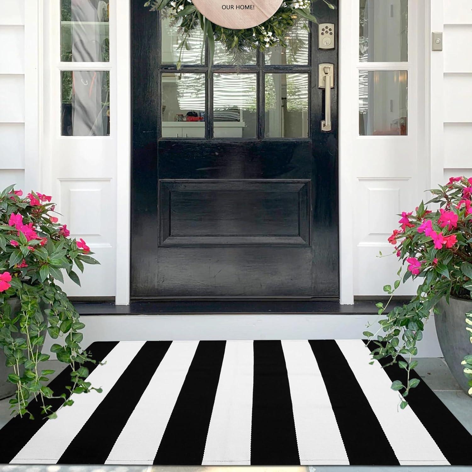 IOHOUZE Navy and White Striped Rug 2'x3' Front Door Rugs, Small Washable Area Rug for Front Porch, Spring Summer Doormats Outdoor Indoor, Cotton Rugs for Entryway Porch Entrance