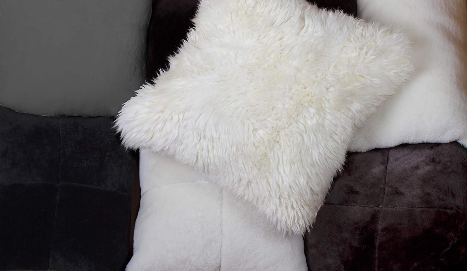 Natural New Zealand Sheepskin Pillow | Natural | 18"x18"
