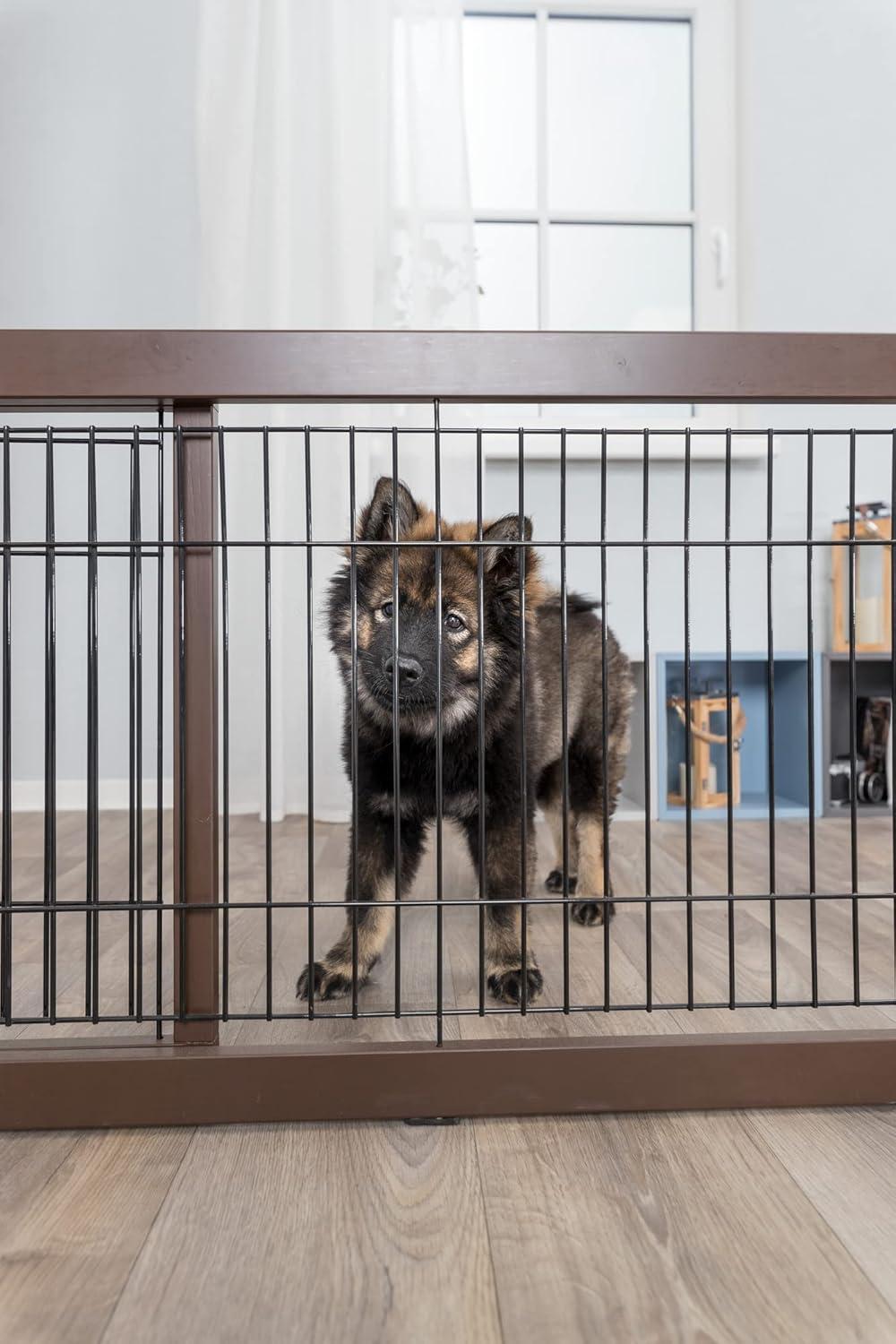 TRIXIE TRIXIE Freestanding Pet Gate with Pet Door, Adjustable Width, 22.5 in Height