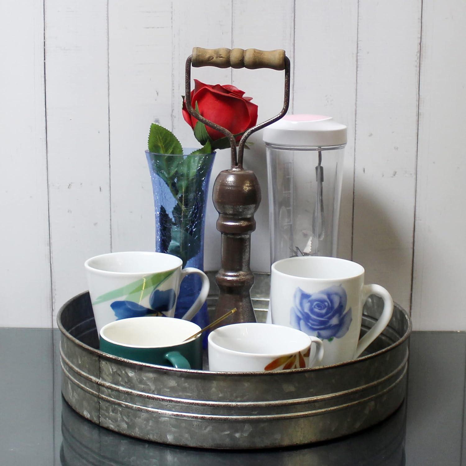 Creative Co-Op Round Metal & Wood Tray with Handle