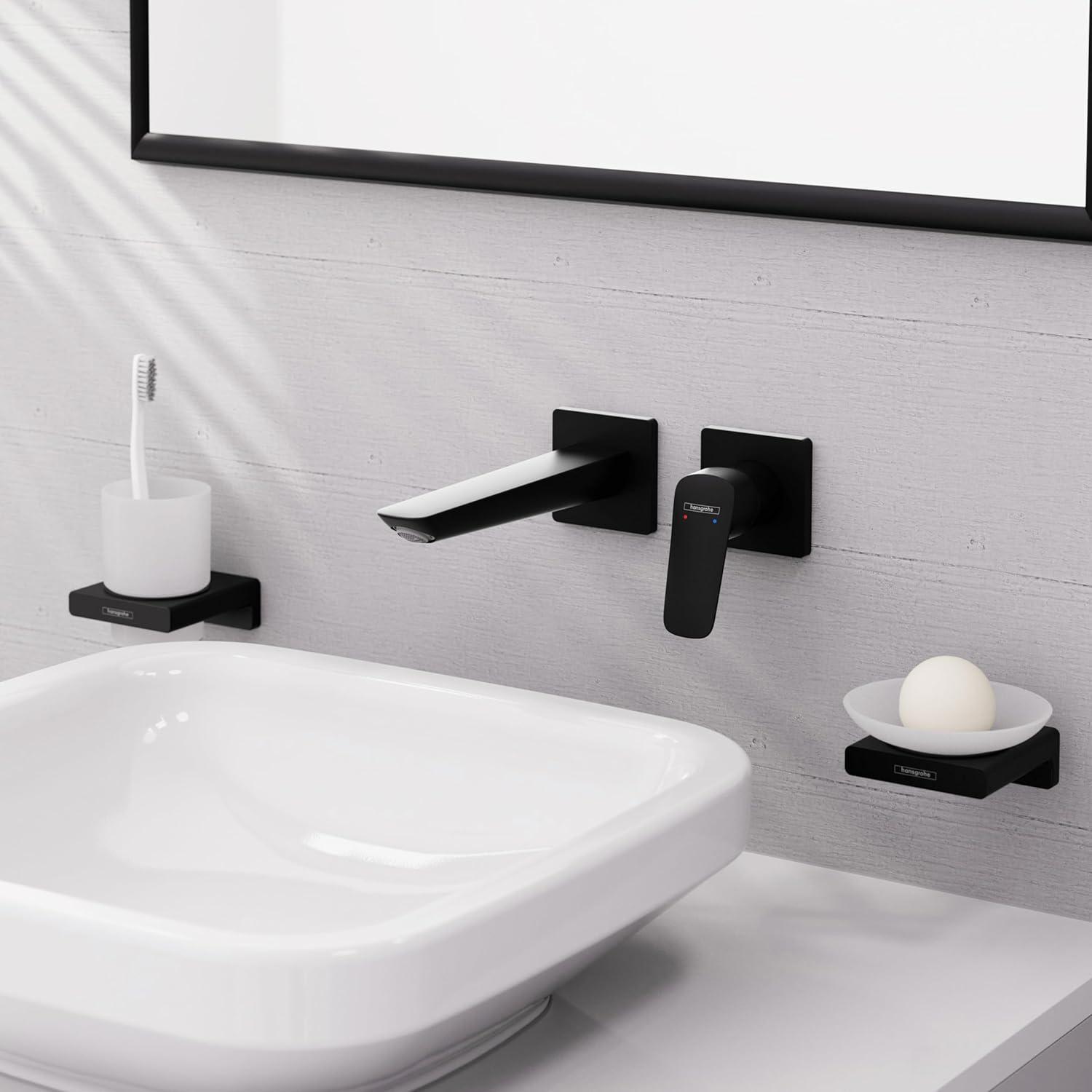 Matte Black Modern Wall-Mounted Bathroom Faucet