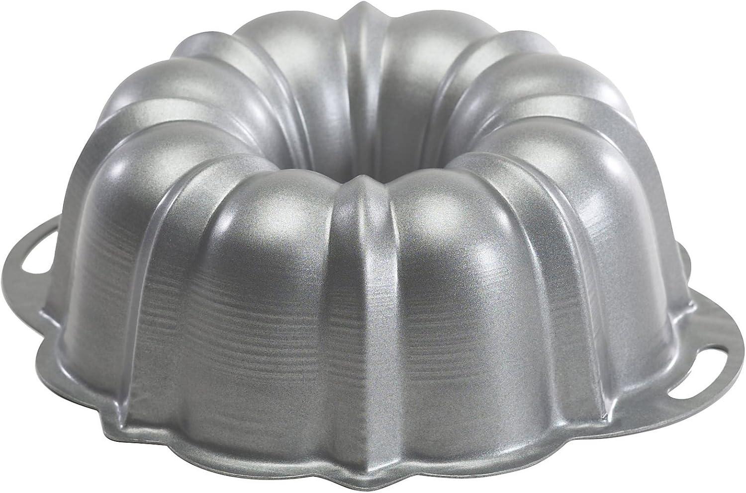 Nordic Ware Nordic Ware Bundt Anniversary 12 Cup Formed Aluminum Pan