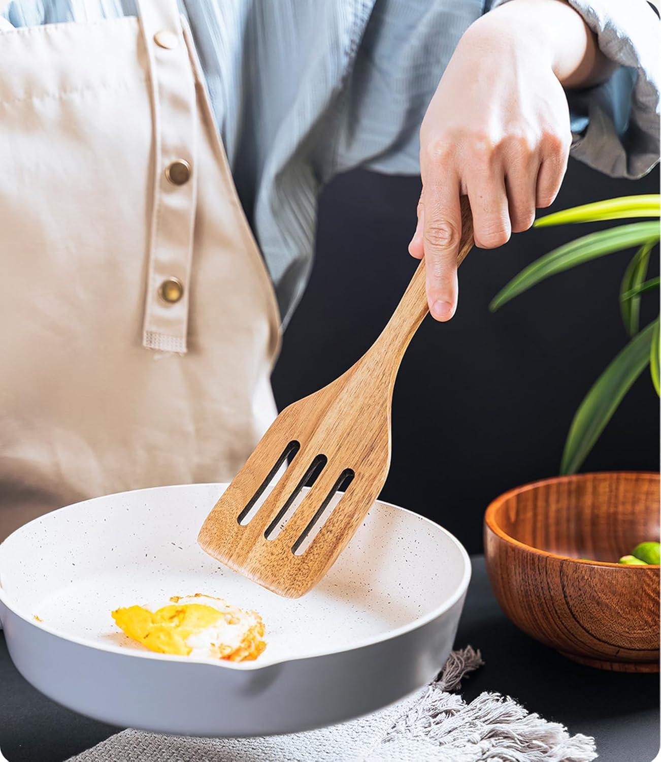 2 Pack Wood Spatula Wooden Turners for Cooking Acacia Wood Cooking Spoon Slotted Turners Wooden Kitchen Utensils Non-stick Kitchen Utensils with Frying Spatula Turner Flipper Spatulas Set