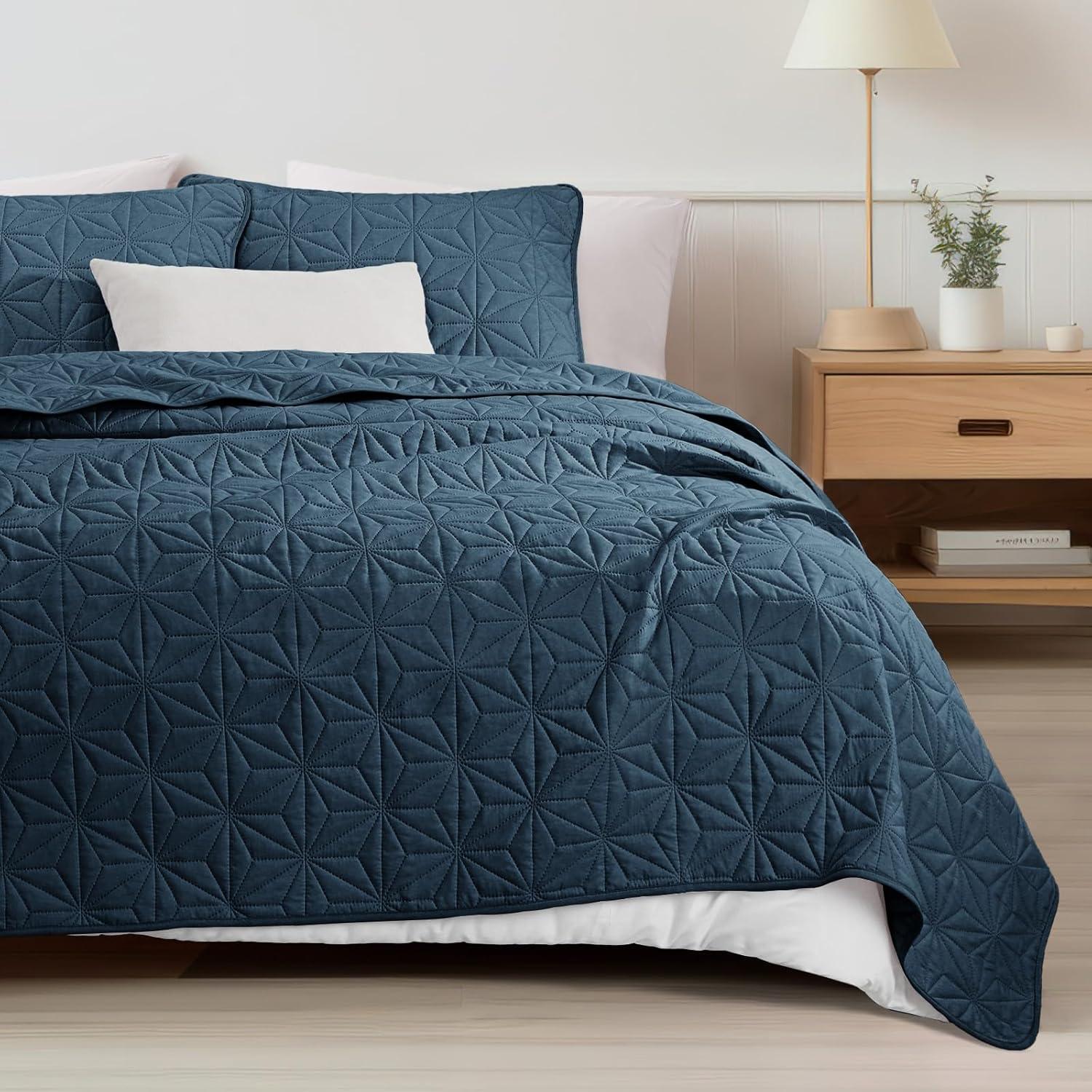 3-Piece King Size Quilt Set Blue - 3 Piece - King