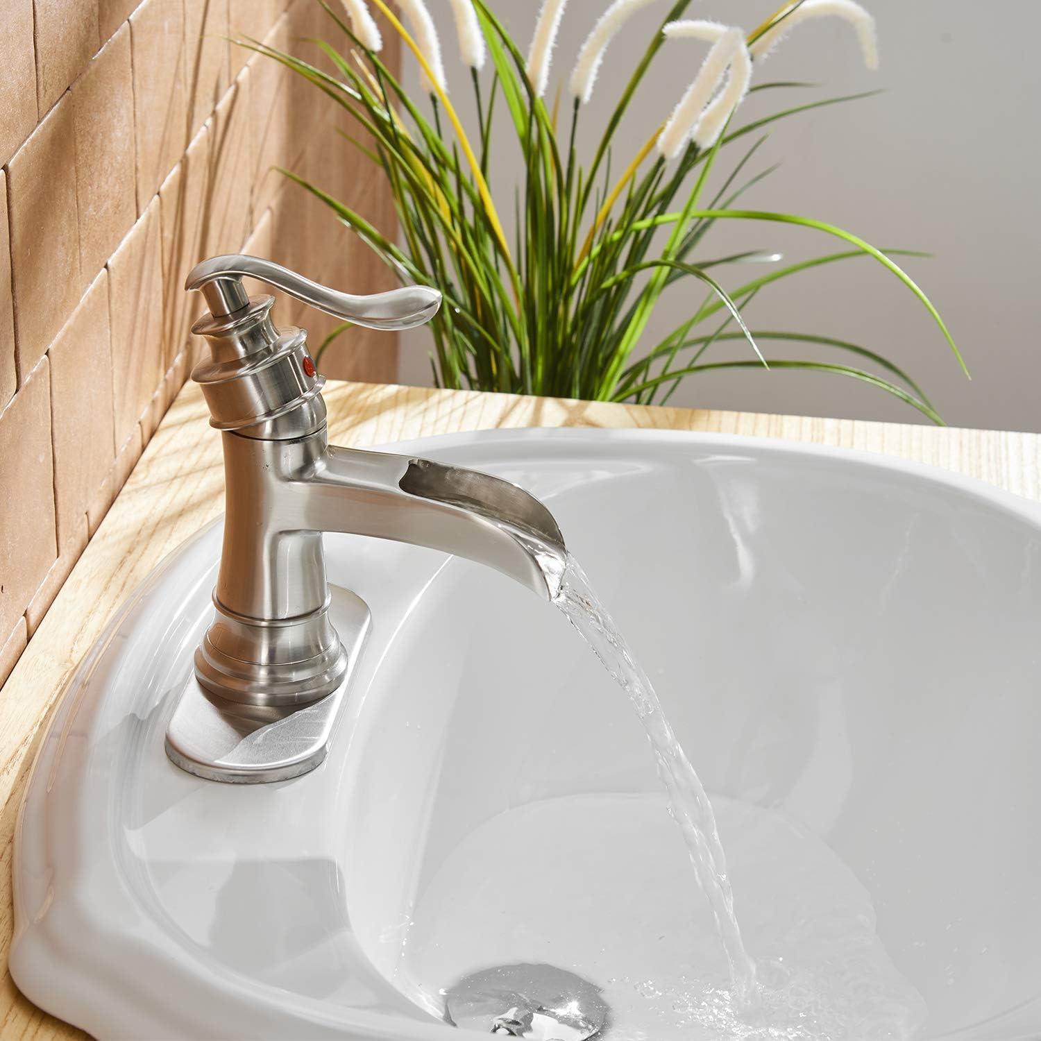 Single-Hole Single-handle Bathroom Faucet with Drain Assembly