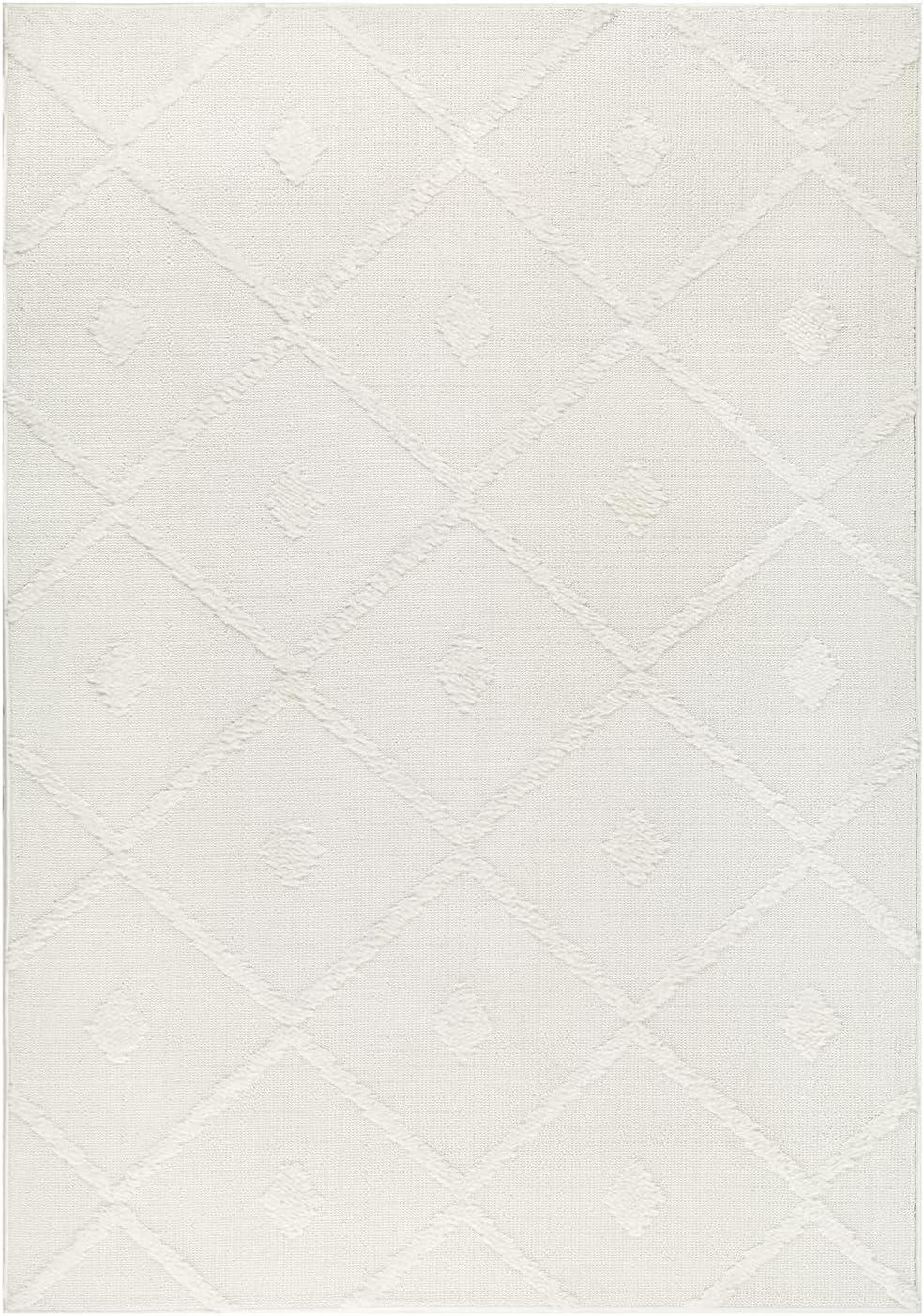 White Geometric Shag 5' x 7' Synthetic Area Rug