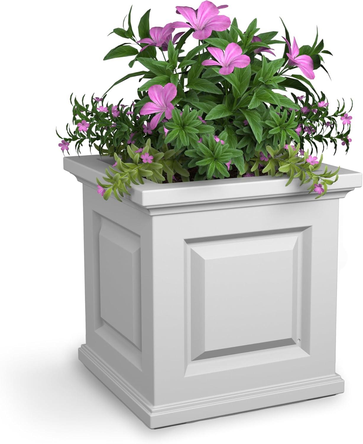 Mayne Inc. Nantucket Square Resin Planter Box with Water Reservoir